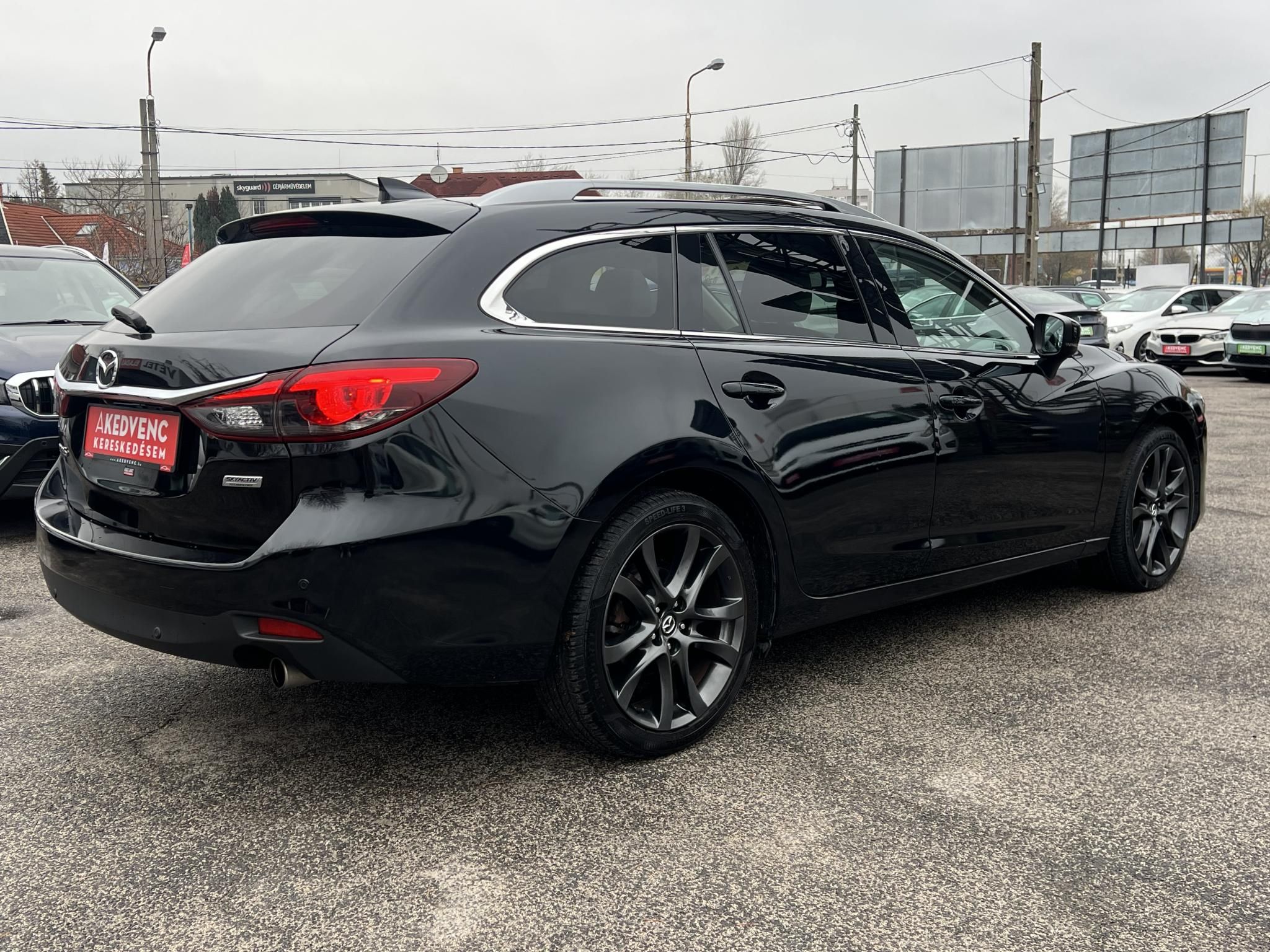 MAZDA 6 Sportkombi 2.2 CD Revolution Top (Automata) Sávtartó Head-up Napfénytető Fehér bőr Tolatókamera F1 Váltó!