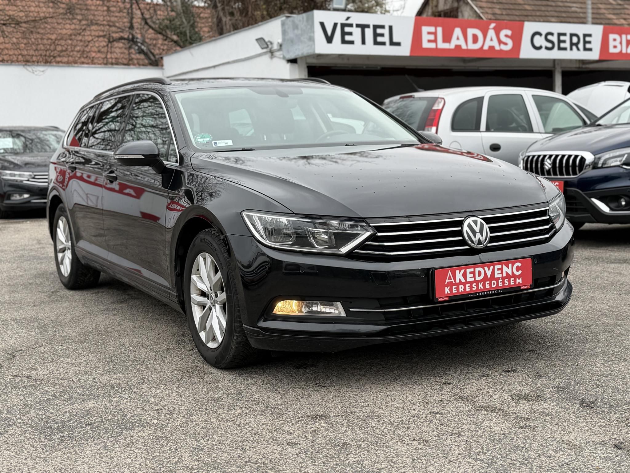 VOLKSWAGEN PASSAT VIII 1.4 TSI BMT ACT Comfortline Távtartó Navi Ülésfűtés Tolatóradar Frissen szervizelt!