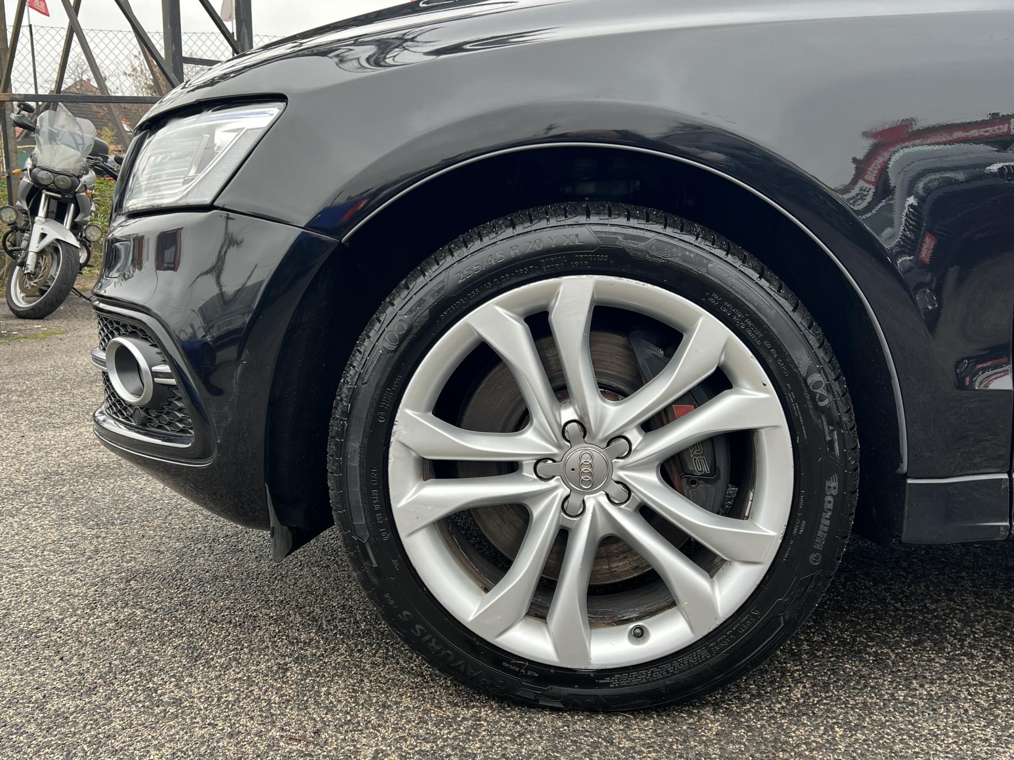 AUDI Q5 SQ5 3.0 TDI quattro Tiptronic ic Xenon Panorámatető Távtartó Navi Kamera Memória Ülésfűtés Vonóhorog