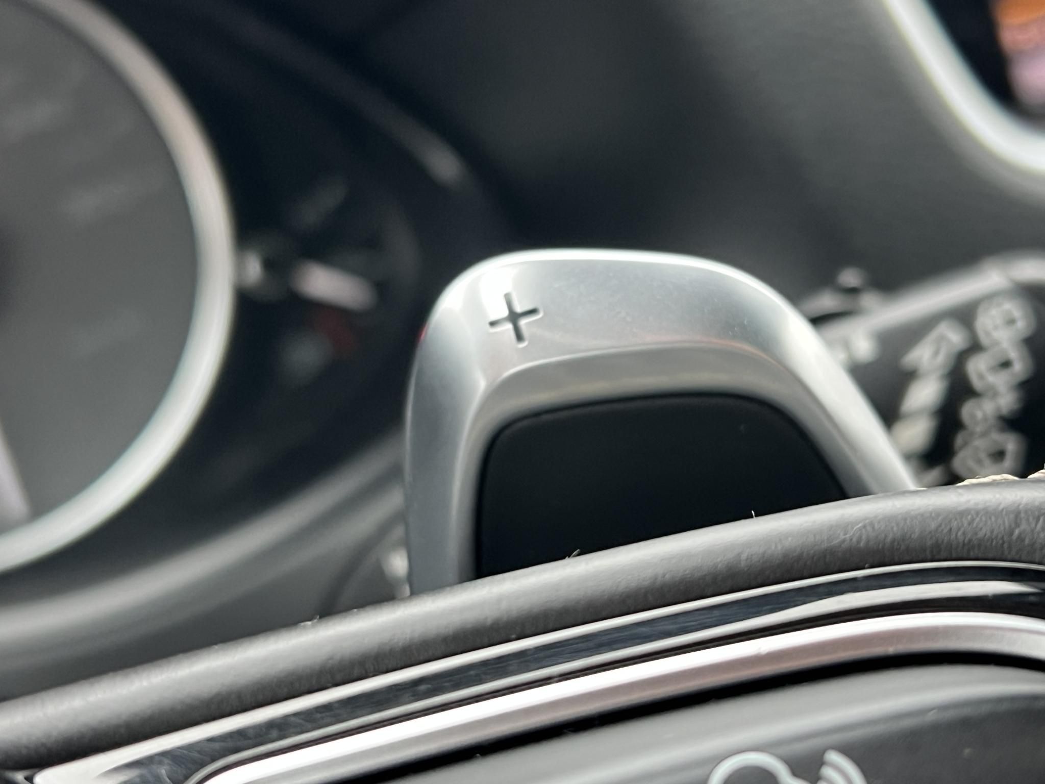 AUDI Q5 SQ5 3.0 TDI quattro Tiptronic ic Xenon Panorámatető Távtartó Navi Kamera Memória Ülésfűtés Vonóhorog