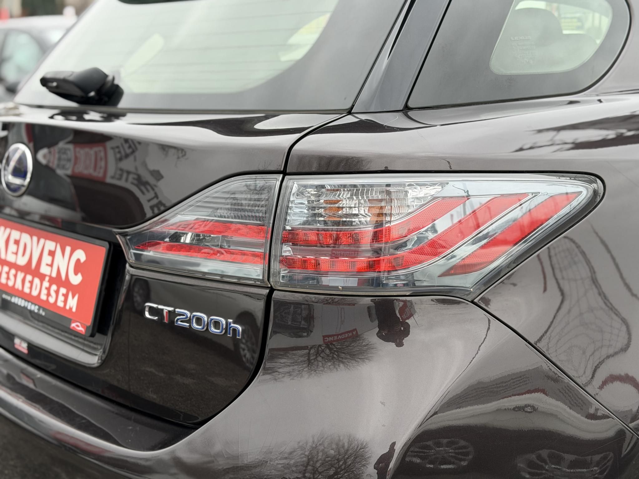 LEXUS CT 200h Comfort (Automata) 125e km. LED Tempomat Kamera Ülésfűtés Digitklíma