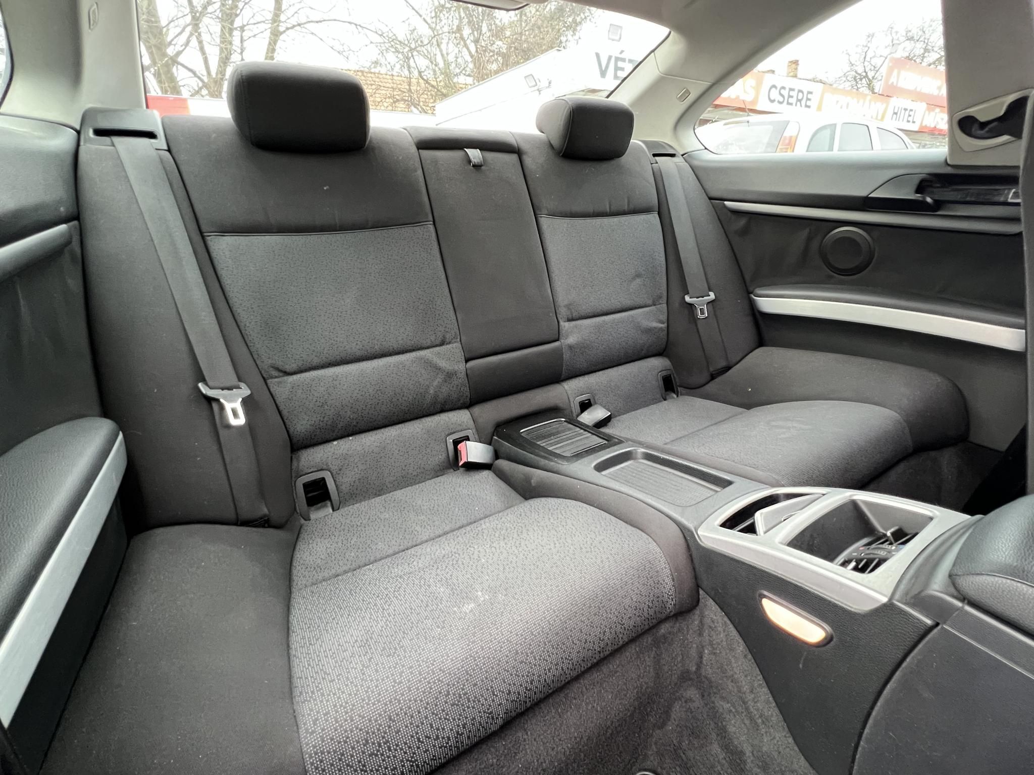 BMW 320d (Automata) Xenon Tempomat Digitklíma Multikormány