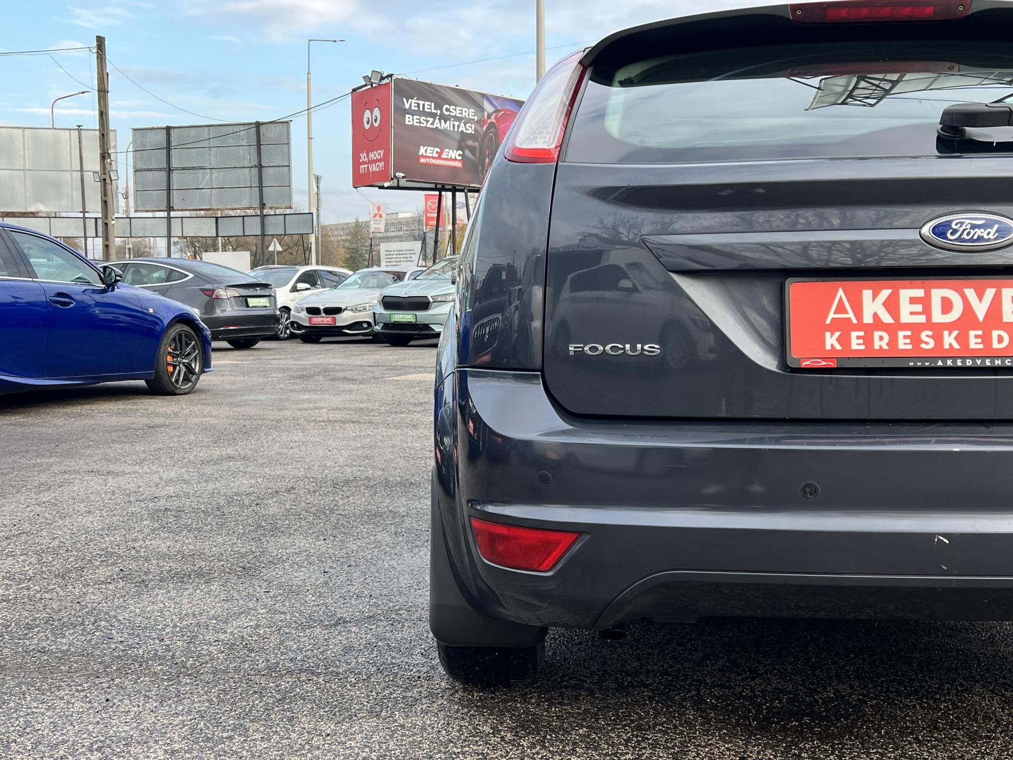 FORD FOCUS 1.6 Ghia (Automata) Klíma Tempomat Téli-nyári garnitúra!