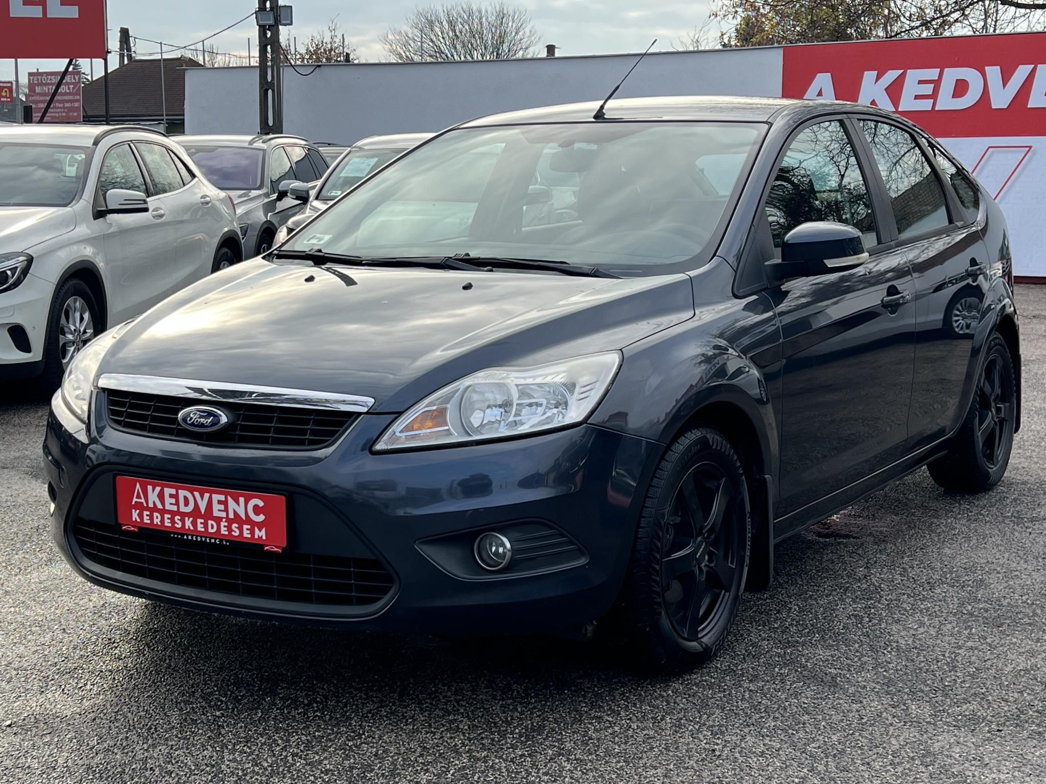 FORD FOCUS 1.6 Ghia (Automata) Klíma Tempomat Téli-nyári garnitúra!