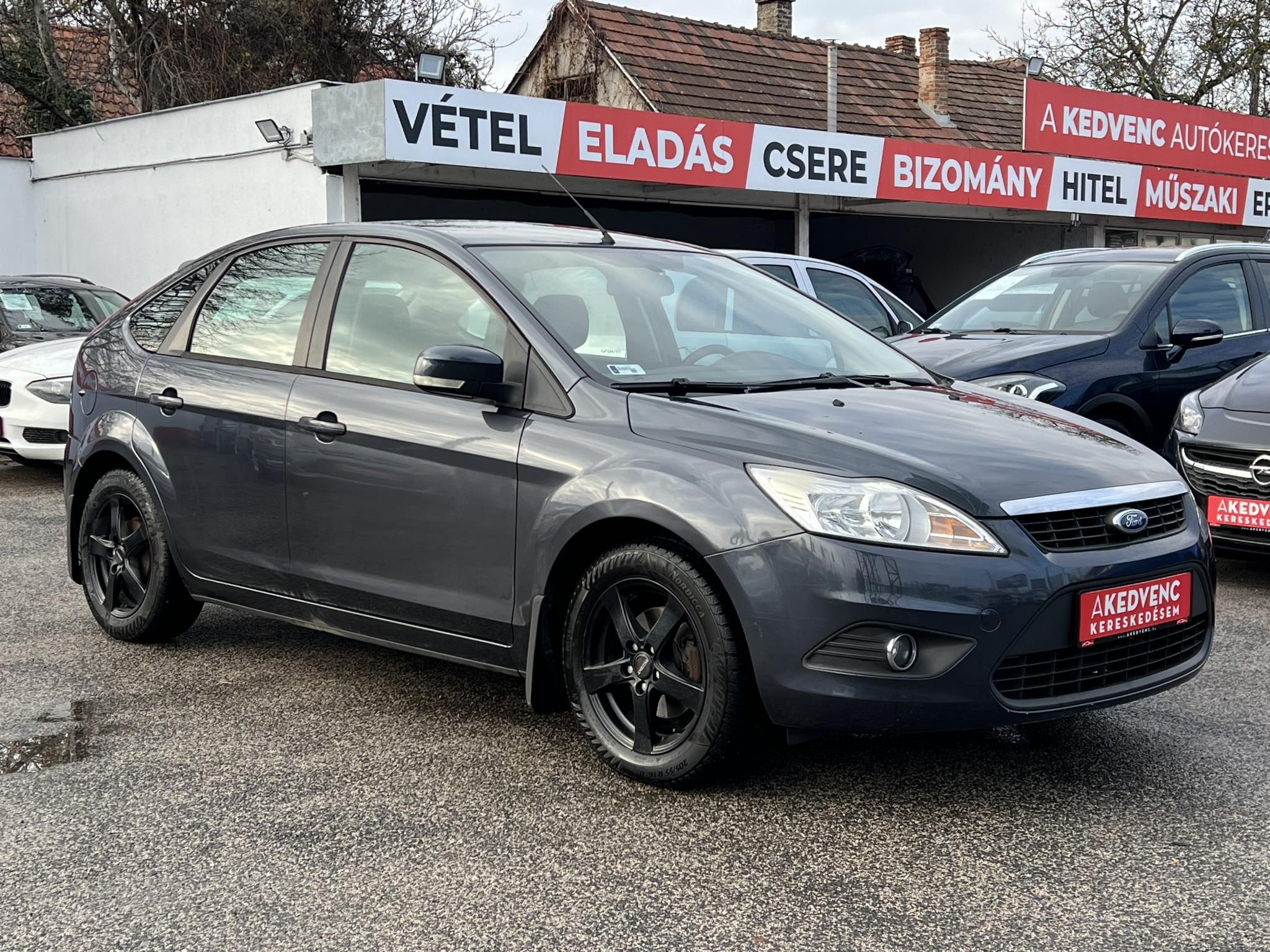 FORD FOCUS 1.6 Ghia (Automata) Klíma Tempomat Téli-nyári garnitúra!