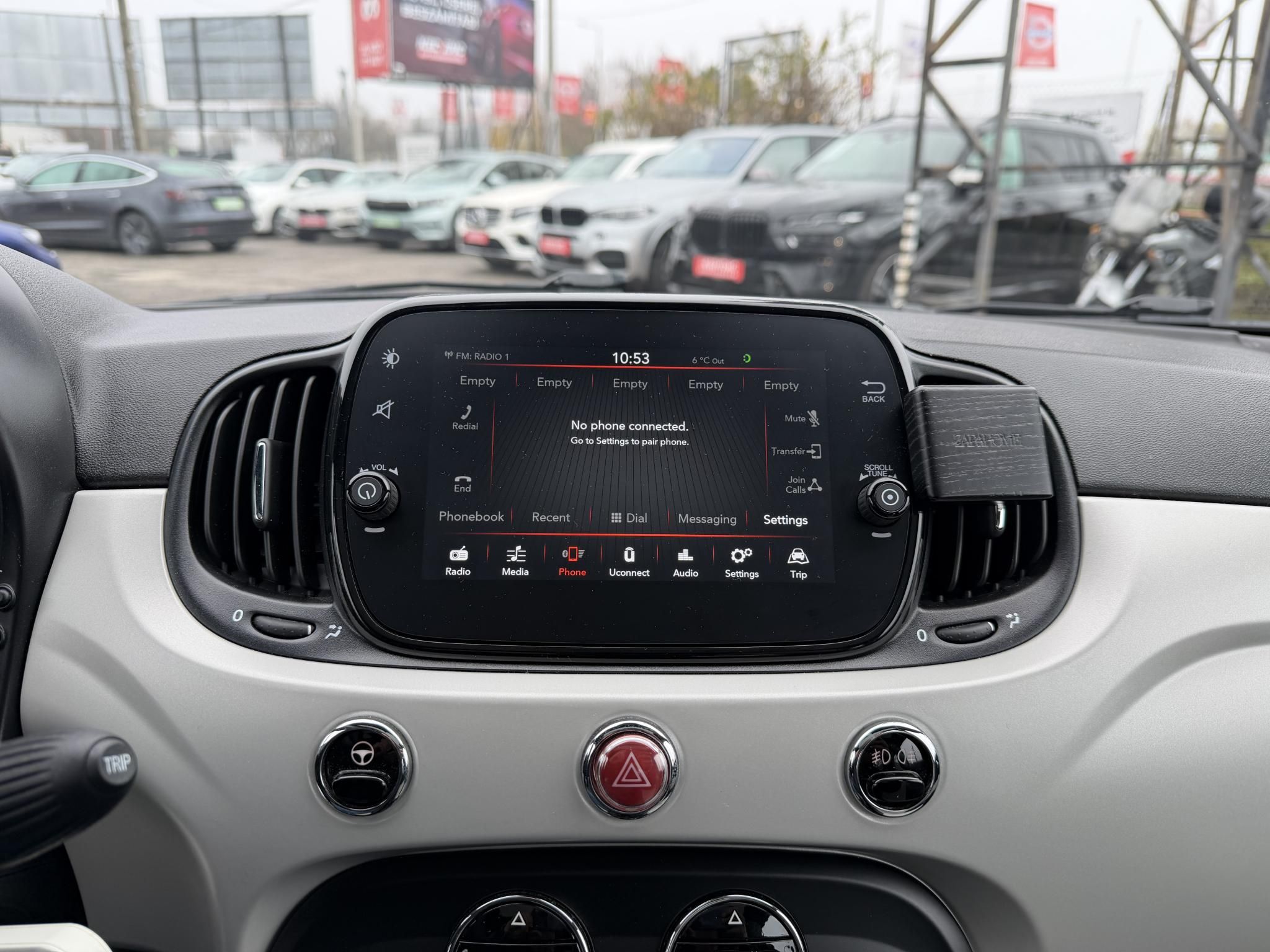 FIAT 500 1.2 8V Star Dualogic 12e km. Magyarországi Panorámatető Téli-nyári kerék Újszerű állapot!