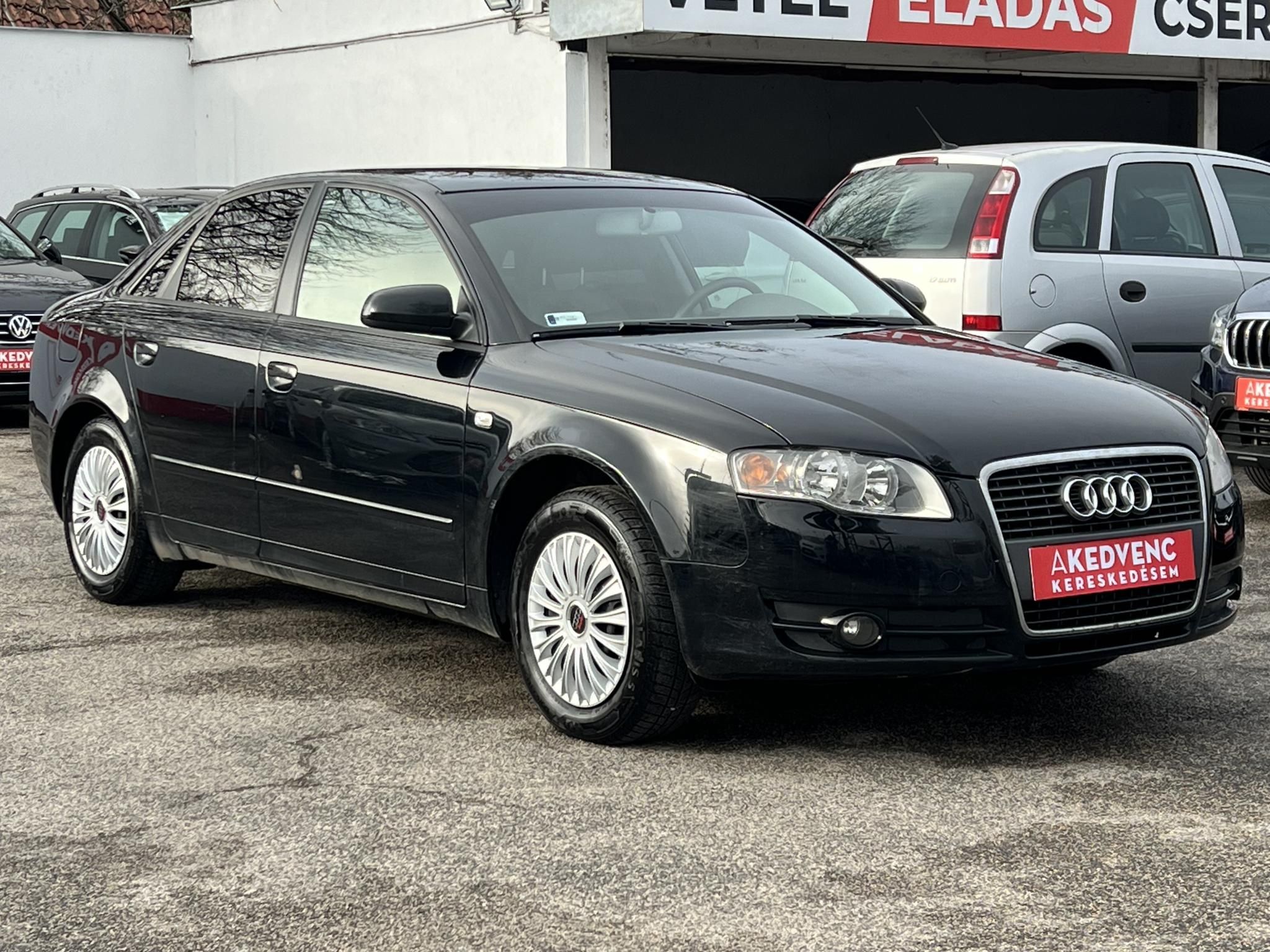 AUDI A4 1.6 Klíma Tolatóradar Új téli gumik!