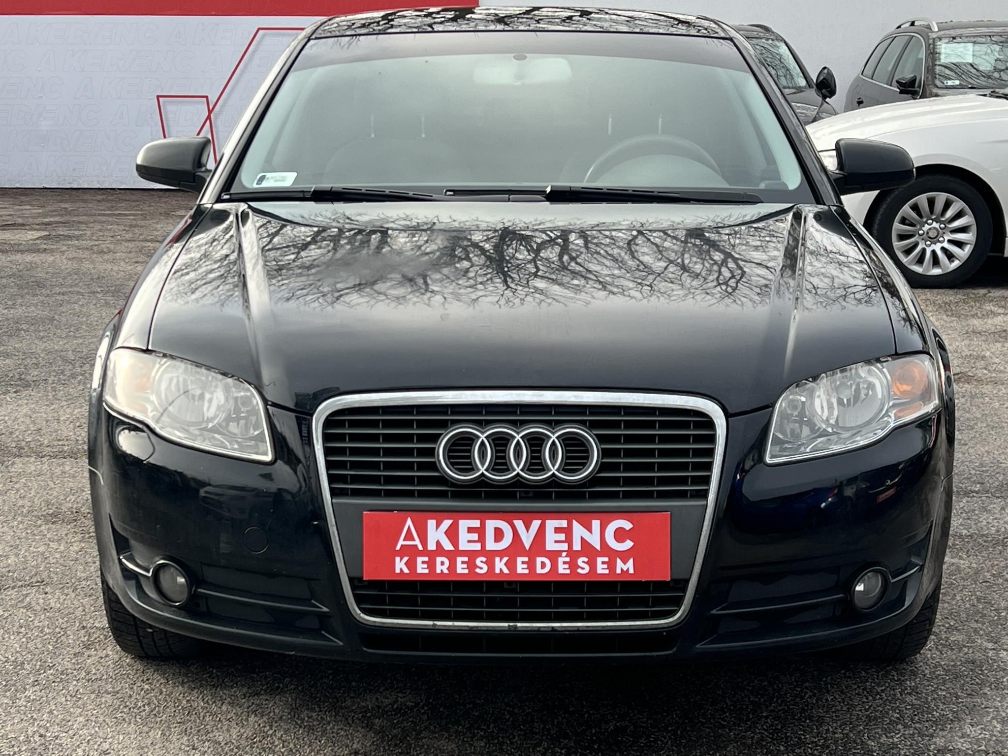 AUDI A4 1.6 Klíma Tolatóradar Új téli gumik!