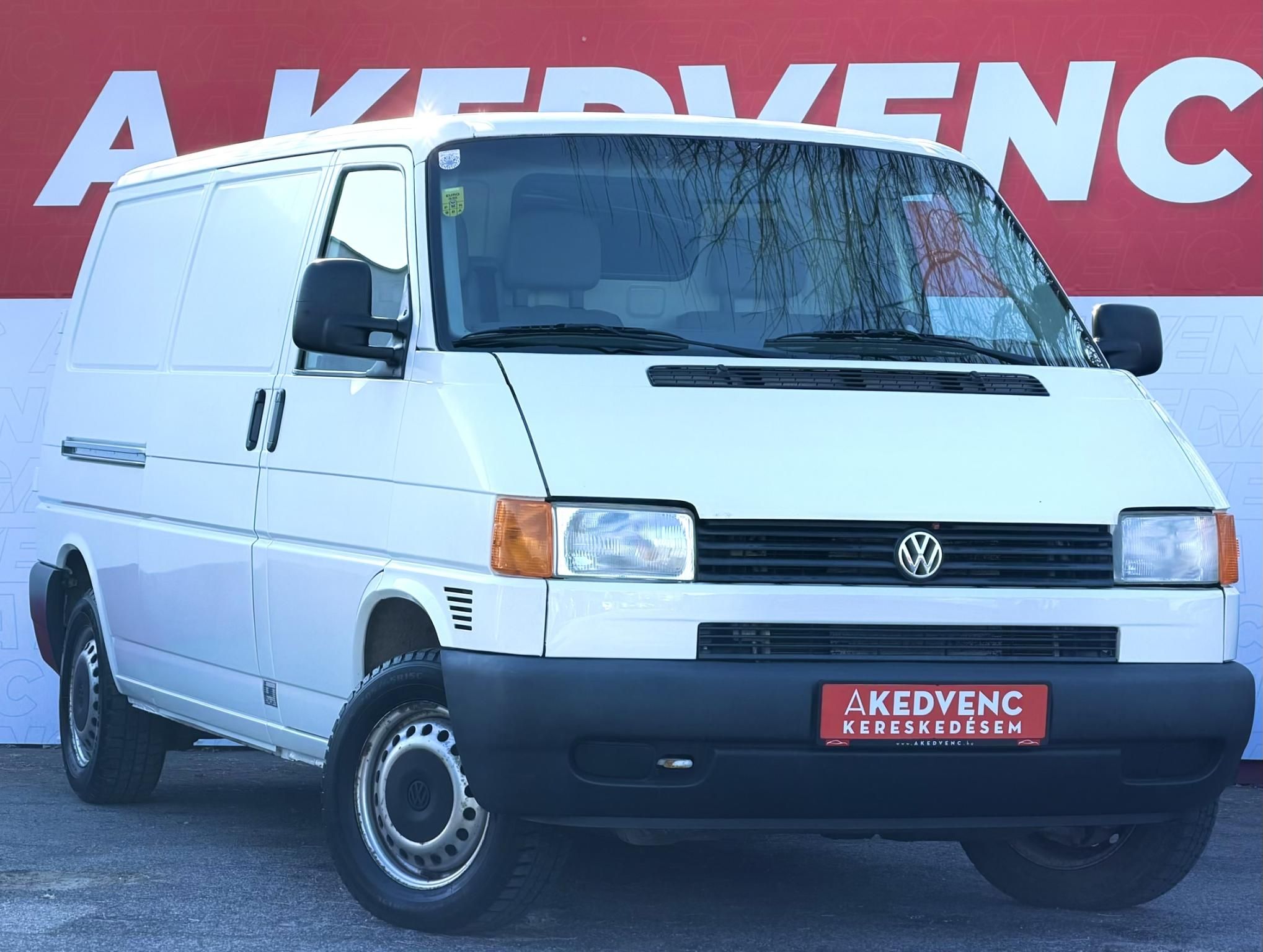VOLKSWAGEN TRANSPORTER T4 2.5 7DH 1Y2 Hosszú. klímás. kitűnő állapotban!