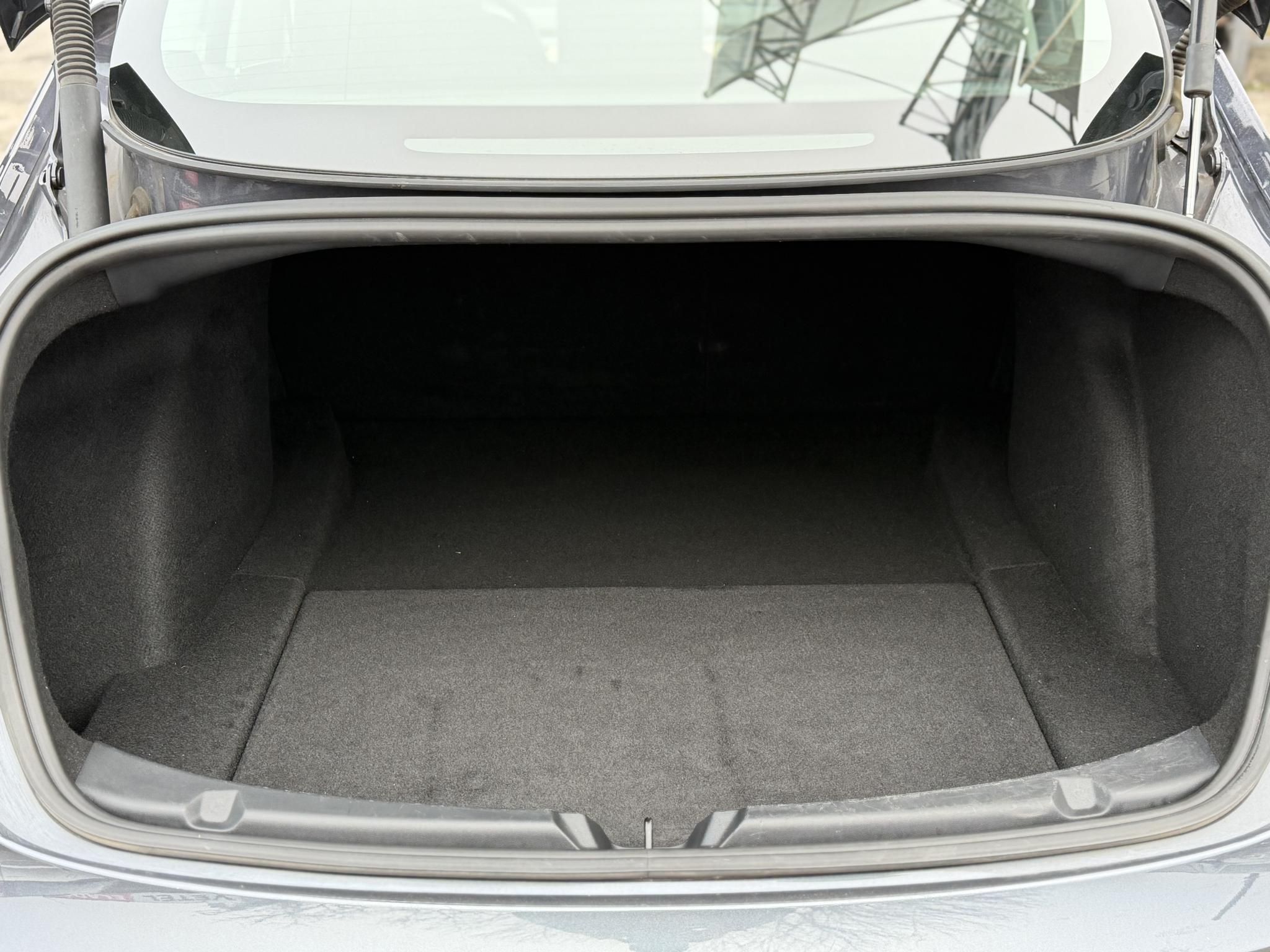 TESLA MODEL 3 Long Range AWD (Automata) 95e km. garanciális. mátrix LED. hőszivattyú. premium hifi