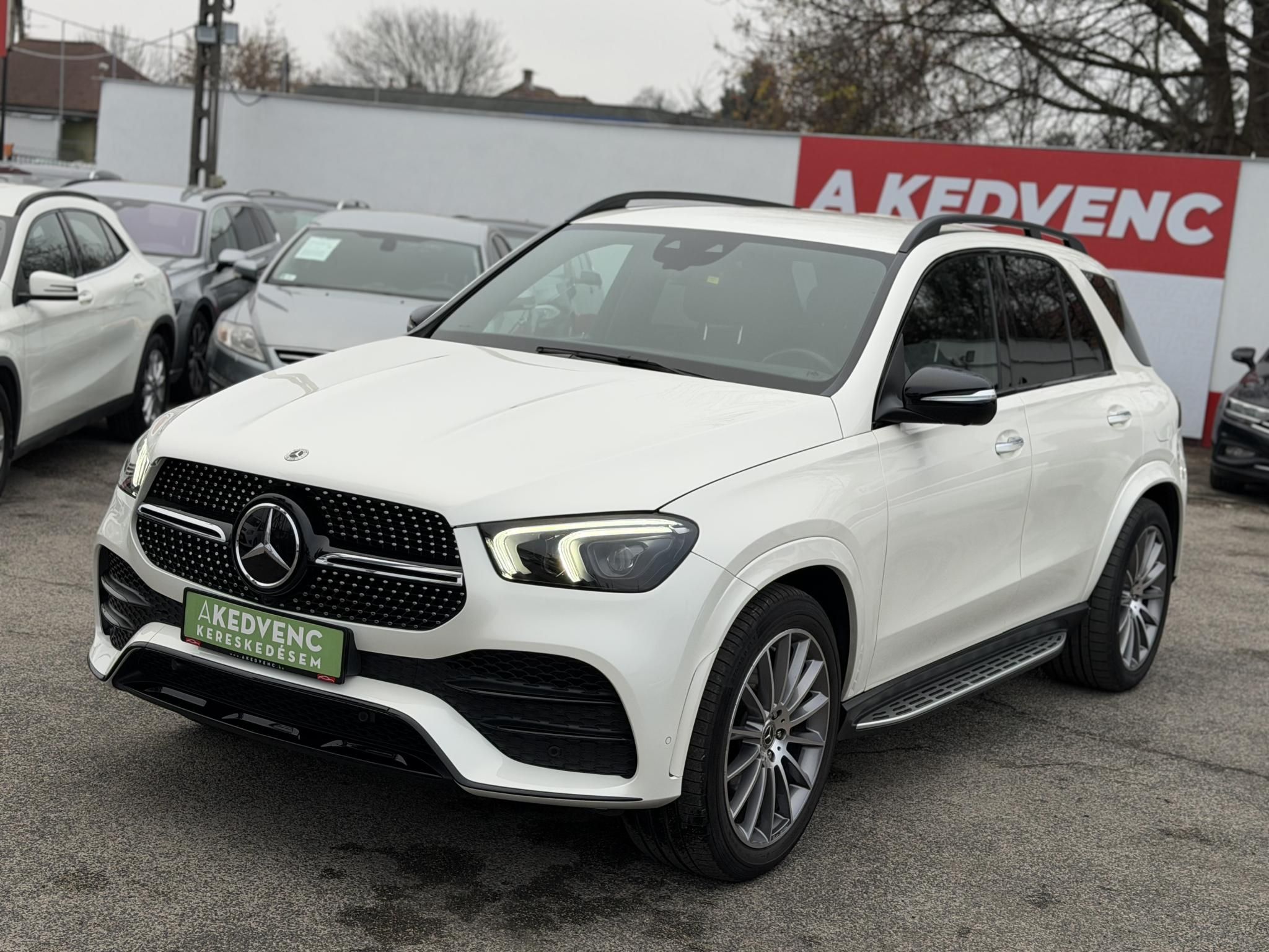 MERCEDES-BENZ GLE 350 de 4Matic 9G-TRONIC Plug-in hybrid AMG csomag. LED Burmester Távtartó Táblafelismerő Holttér Sávtartó Carplay