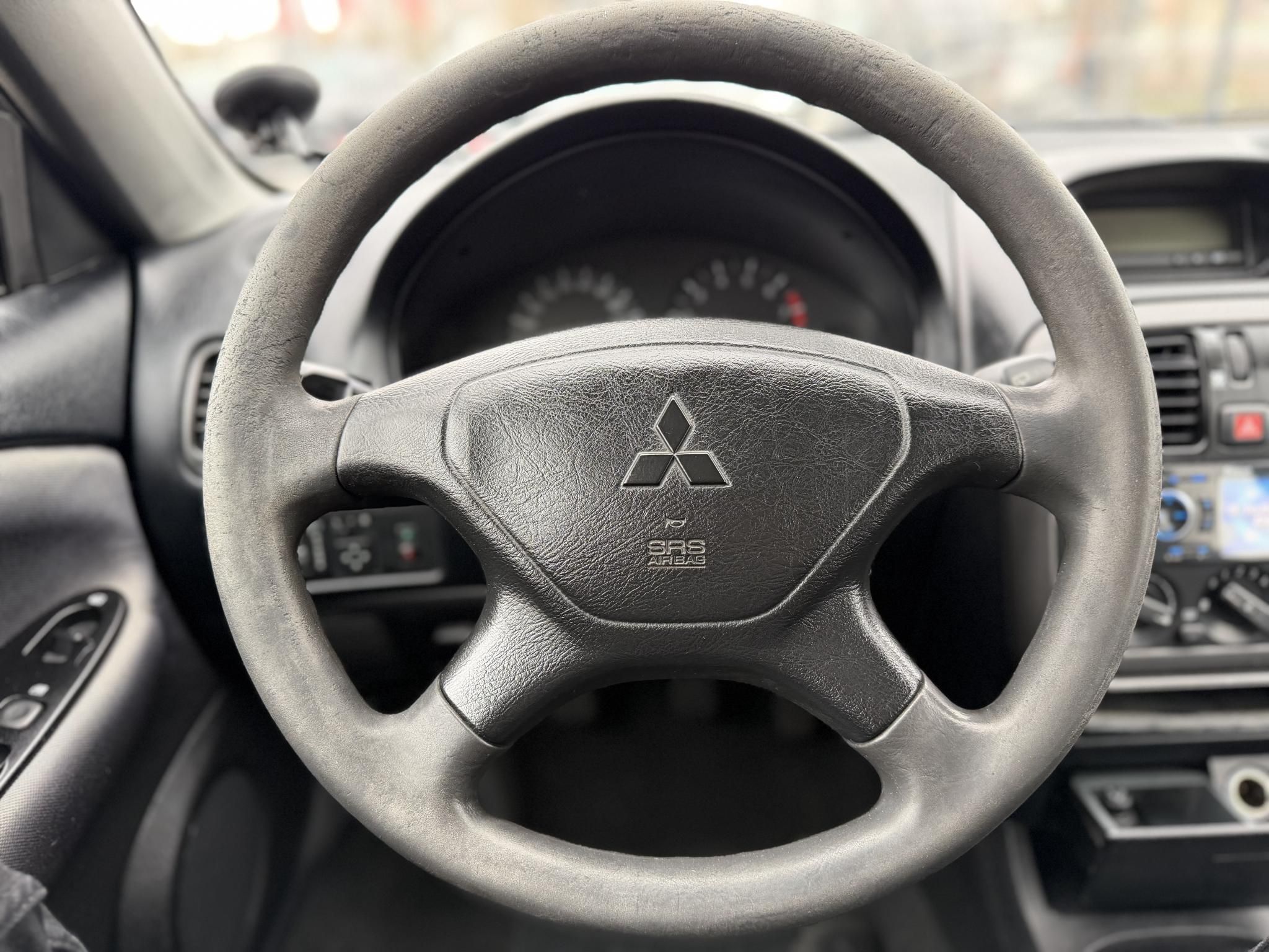 MITSUBISHI CARISMA 1.6 Classic Klima Magyarországi Vonóhorog Téli-nyári kerék garnitúra Friss műszaki vizsga!