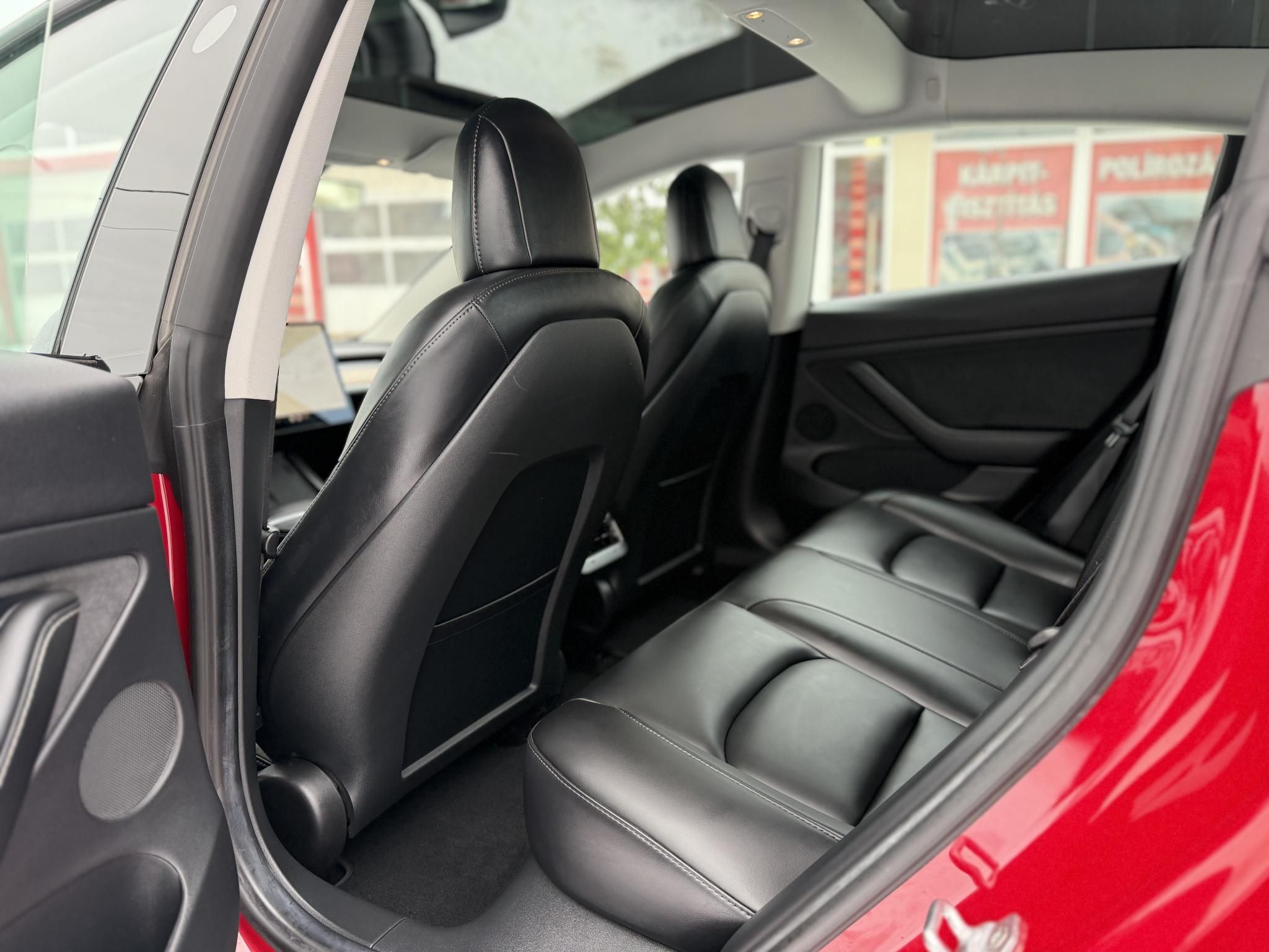 TESLA MODEL 3 Long Range AWD (Automata) 54e km. mátrix LED. hőszivattyú. premium hifi. gyönyörű állapot!