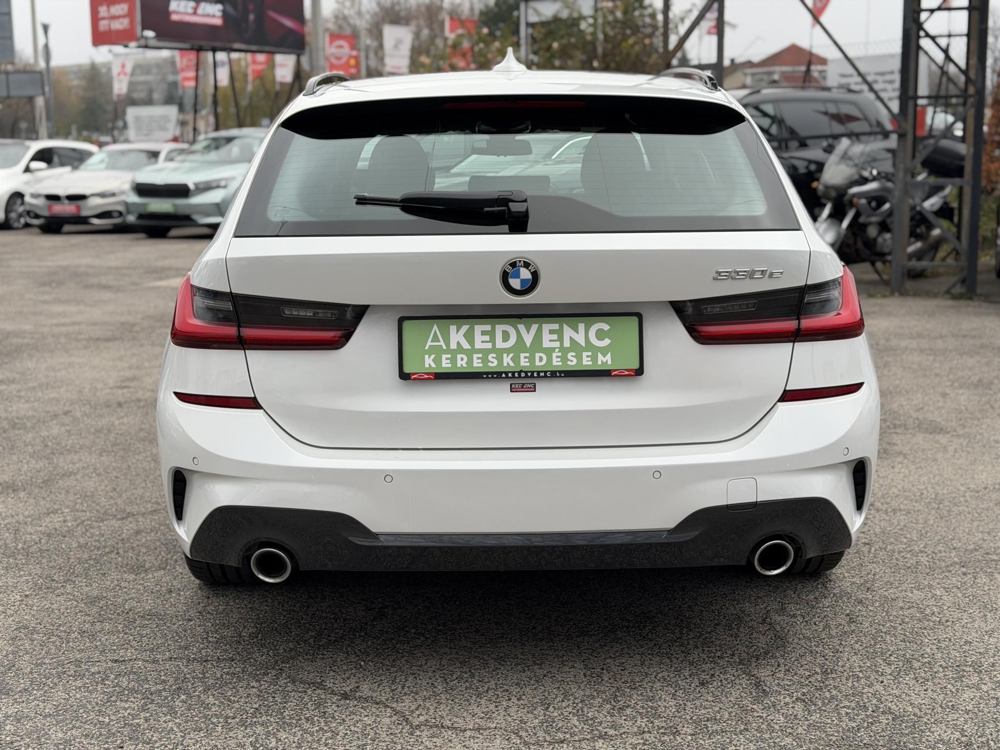 BMW 330e M Sport (Automata) Frissen szervizelt. Új téli gumik!