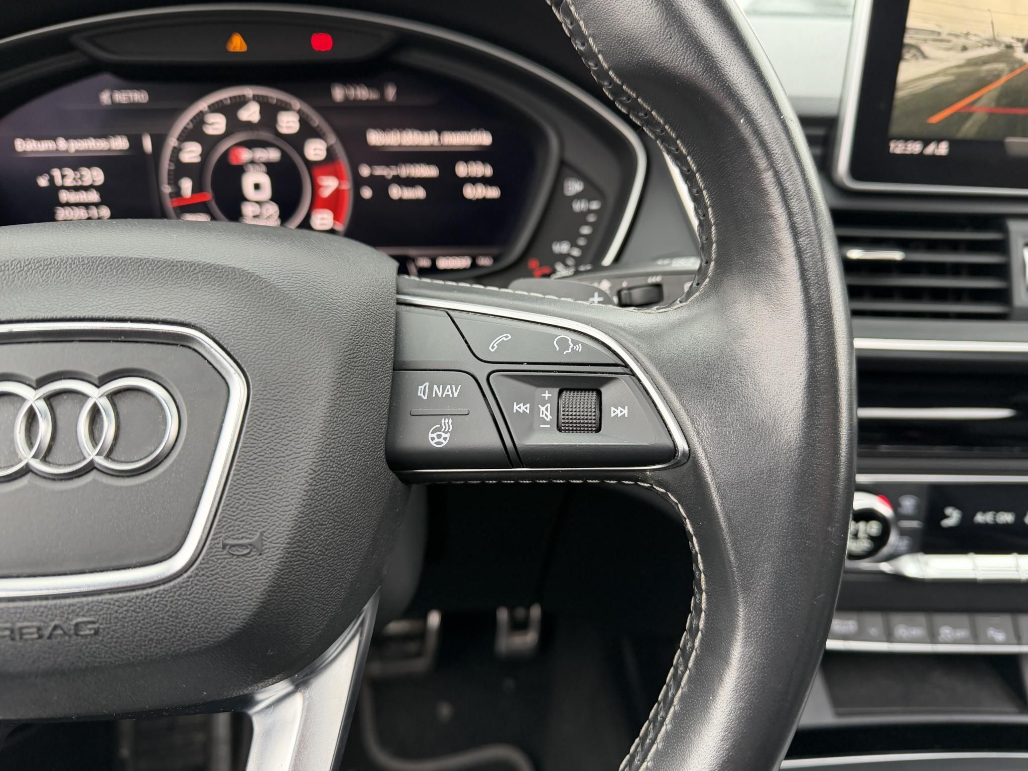 AUDI Q5 SQ5 3.0 TFSI quattro Tiptronic ic Magasan felszerelt! Bang & Olufsen Panorámatető Memória Carplay stb