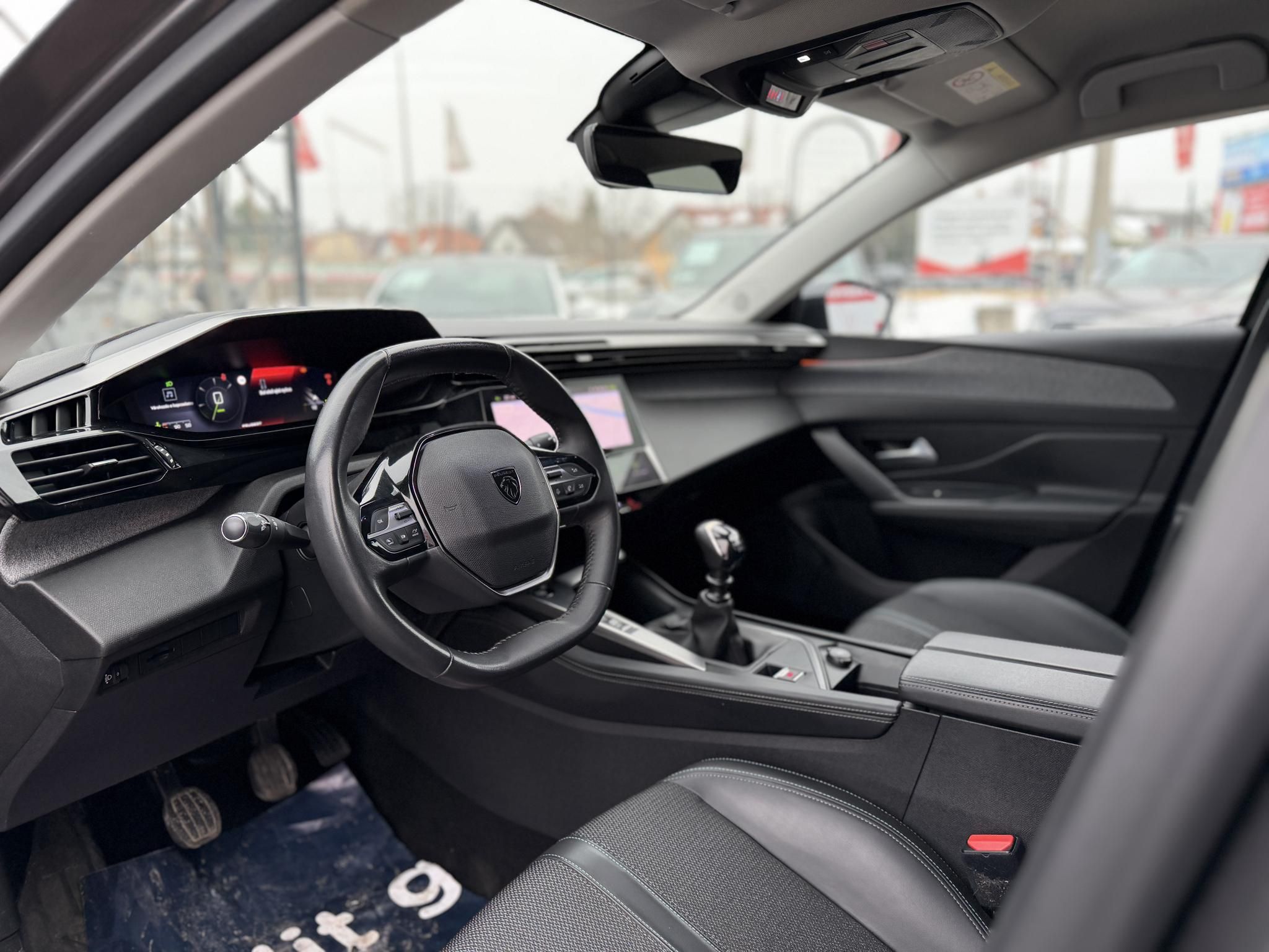 PEUGEOT 308 SW 1.5 BlueHDi Allure LED Tempomat Navi Mirrorscreen Bluetooth 360kamera