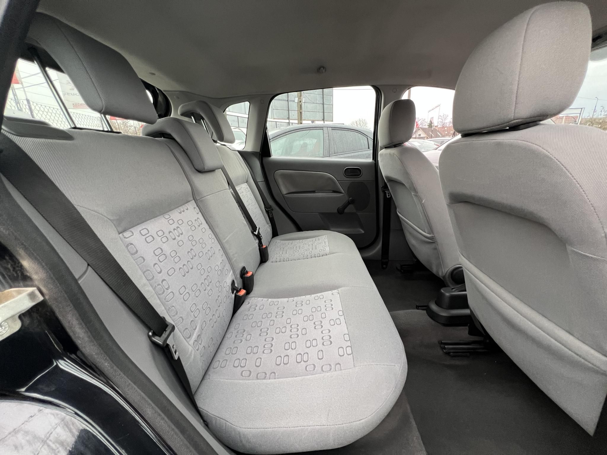 FORD FIESTA 1.3 Comfort Semmi extra.....még 1 év műszaki!