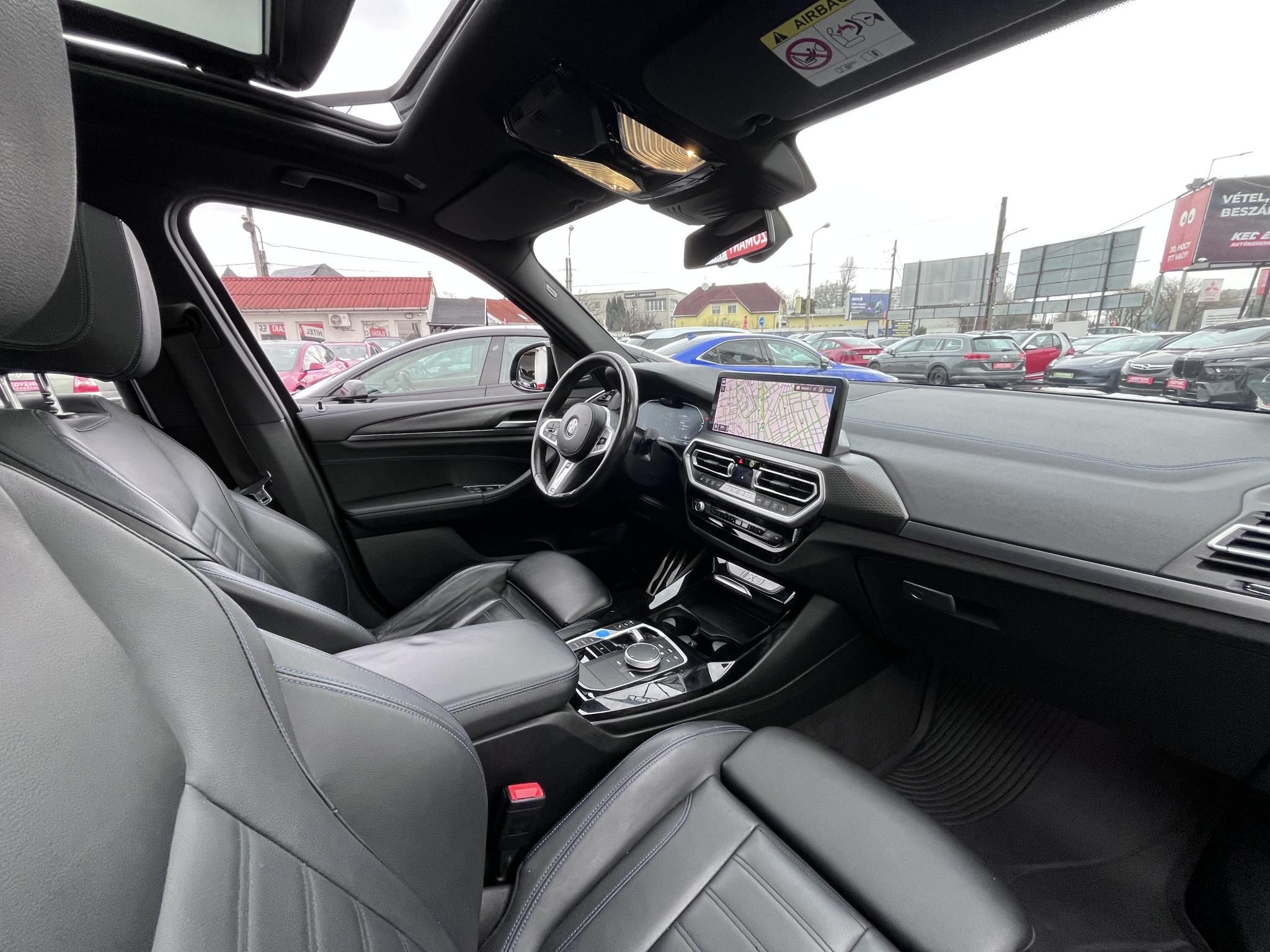 BMW IX3 73,9kWh M-sport Carplay Panoráma tető ÁFÁS-ÁR!