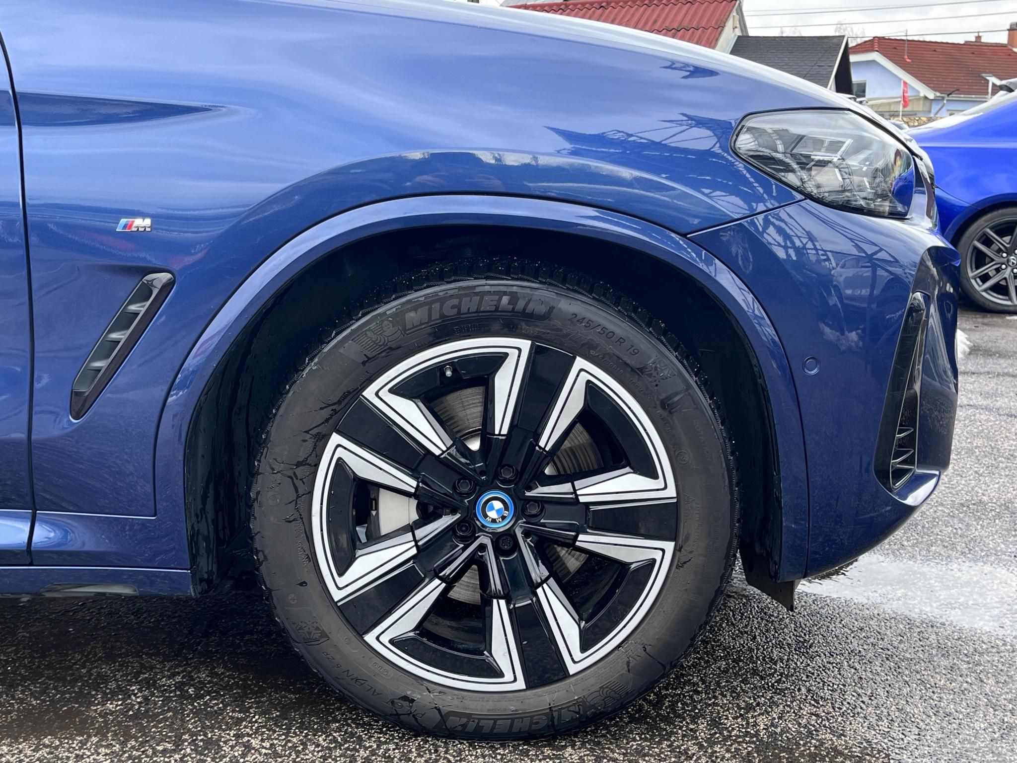 BMW IX3 73,9kWh M-sport Carplay Panoráma tető ÁFÁS-ÁR!