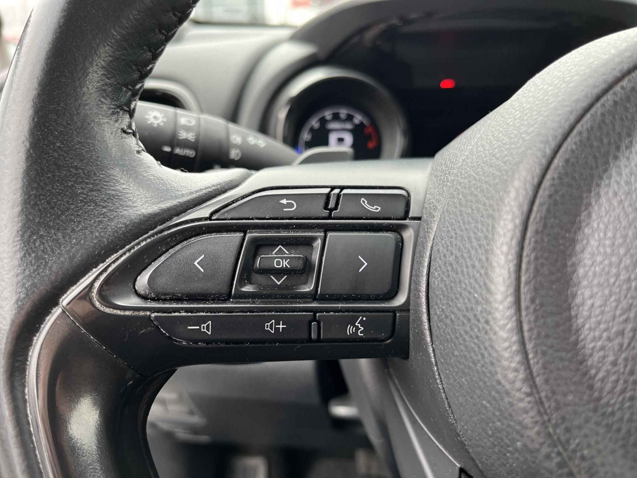 TOYOTA YARIS 1.5 VVT-i Selection Style Magyar. 109e km Kamera Digit Bőr