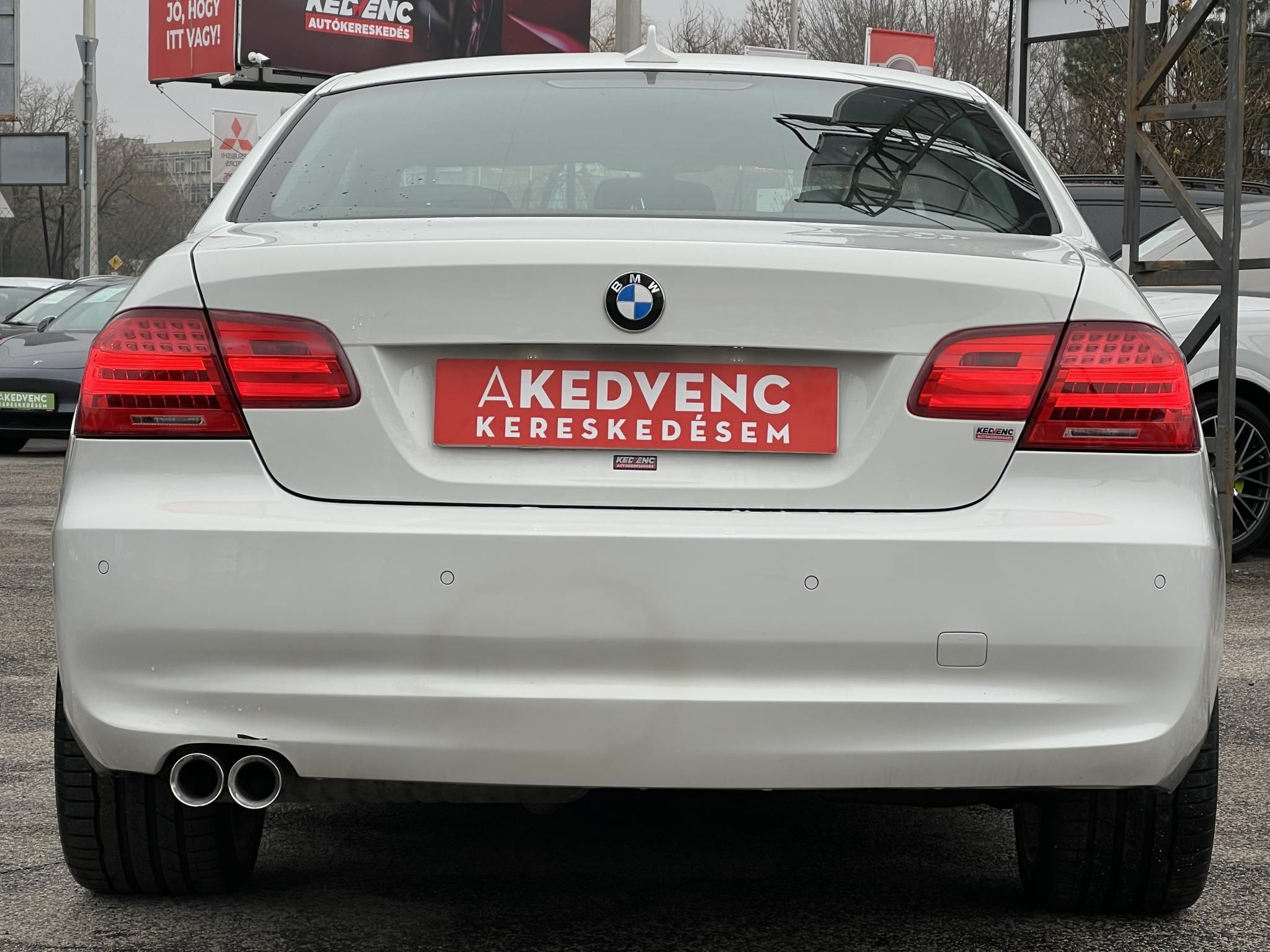 BMW 325i (Automata) Xenon Tempomat Ülésfűtés Bluetooth Navi PDC Friss vizsga!