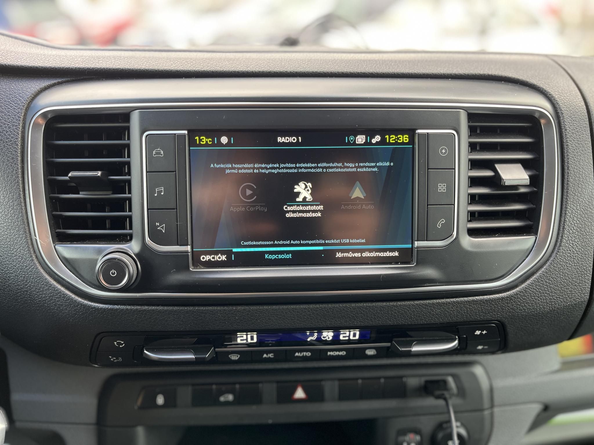 PEUGEOT EXPERT e-Expert L1 Premium 50 kWh (Automata)