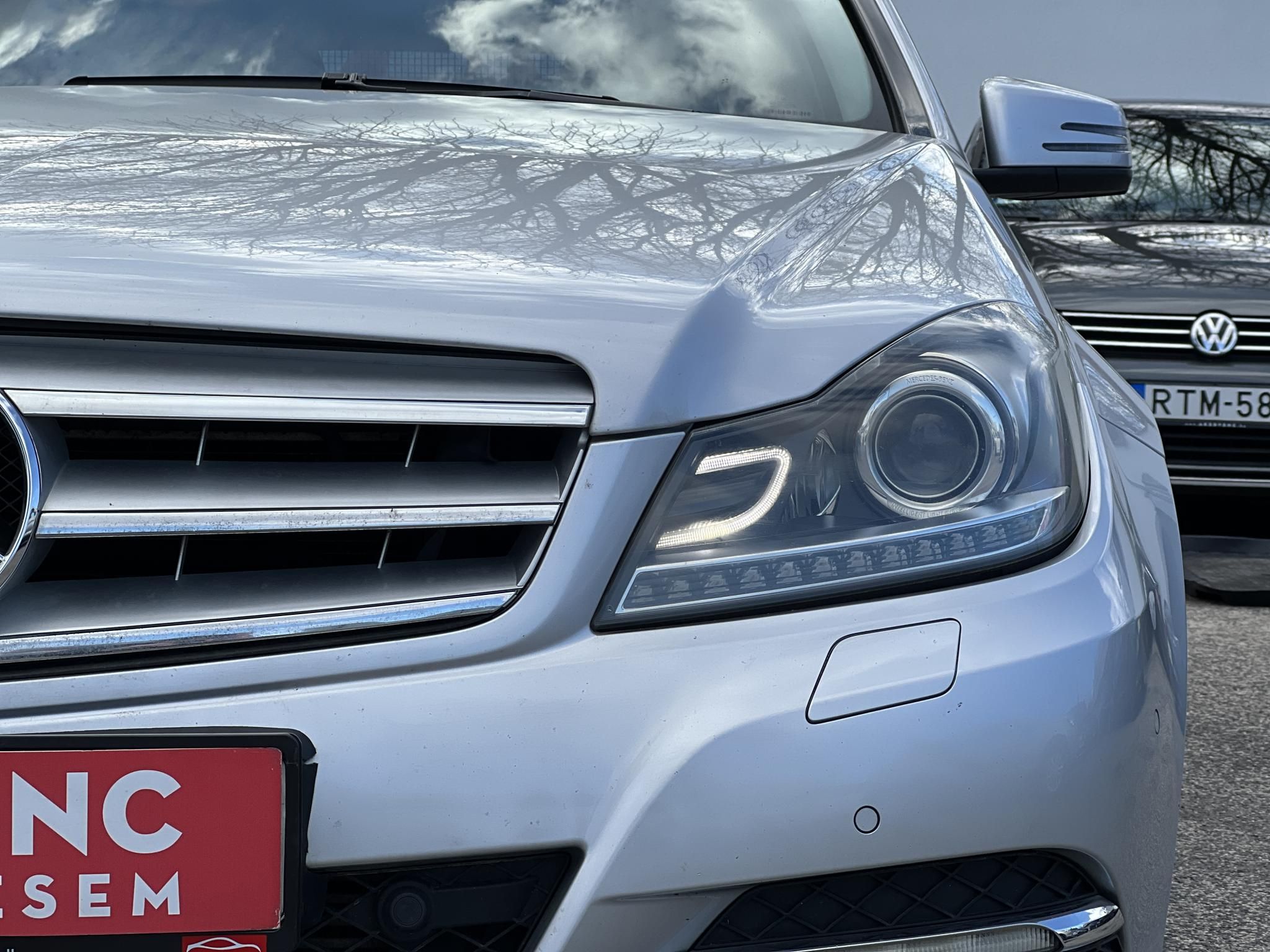 MERCEDES-BENZ C 250 T BlueEFFICIENCY Avantgarde (Automata) FACELIFT. Teljes szerviztörténet. vezérlés cserélve!