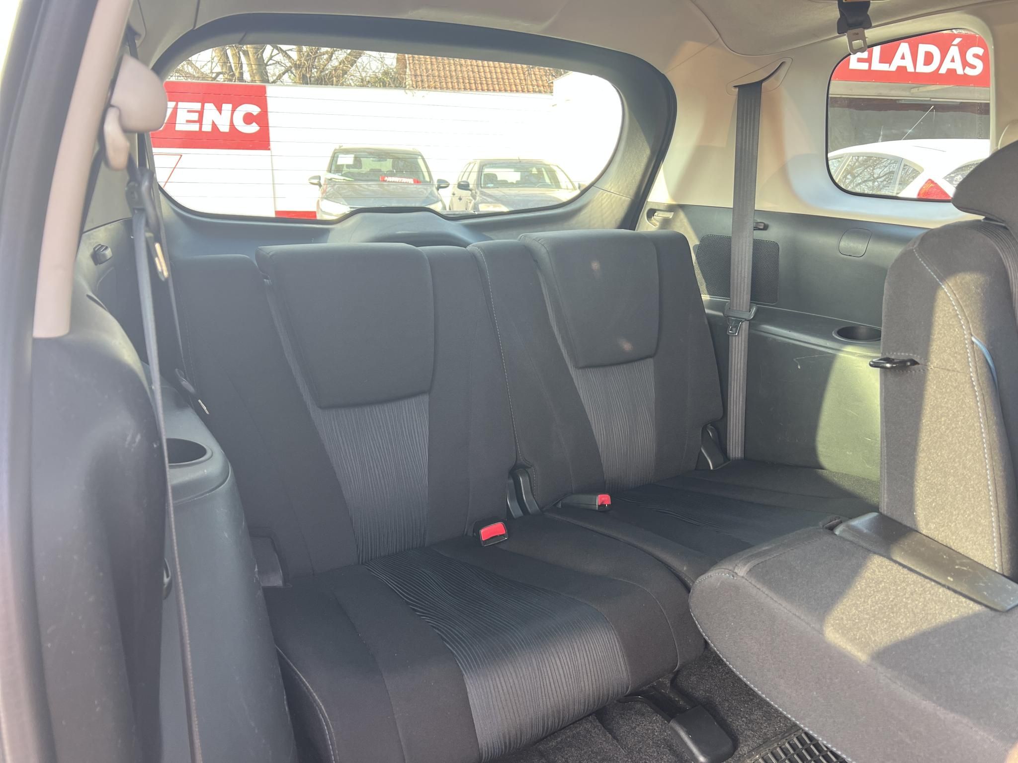 MAZDA 5 1.8 TX 7 személyes FACELIFT. Kétoldali tolóajtó. Új 4 évszakos gumik!