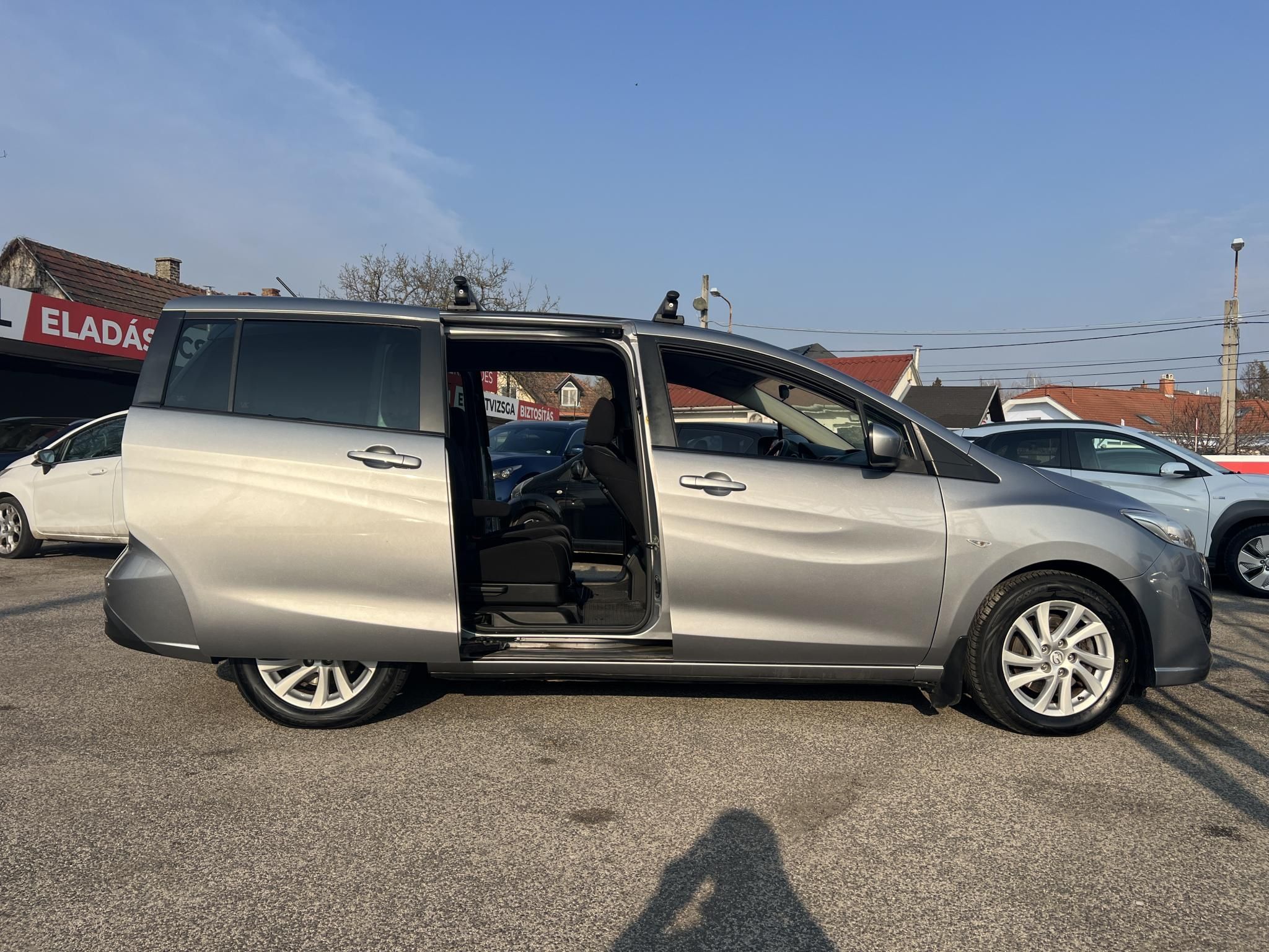 MAZDA 5 1.8 TX 7 személyes FACELIFT. Kétoldali tolóajtó. Új 4 évszakos gumik!