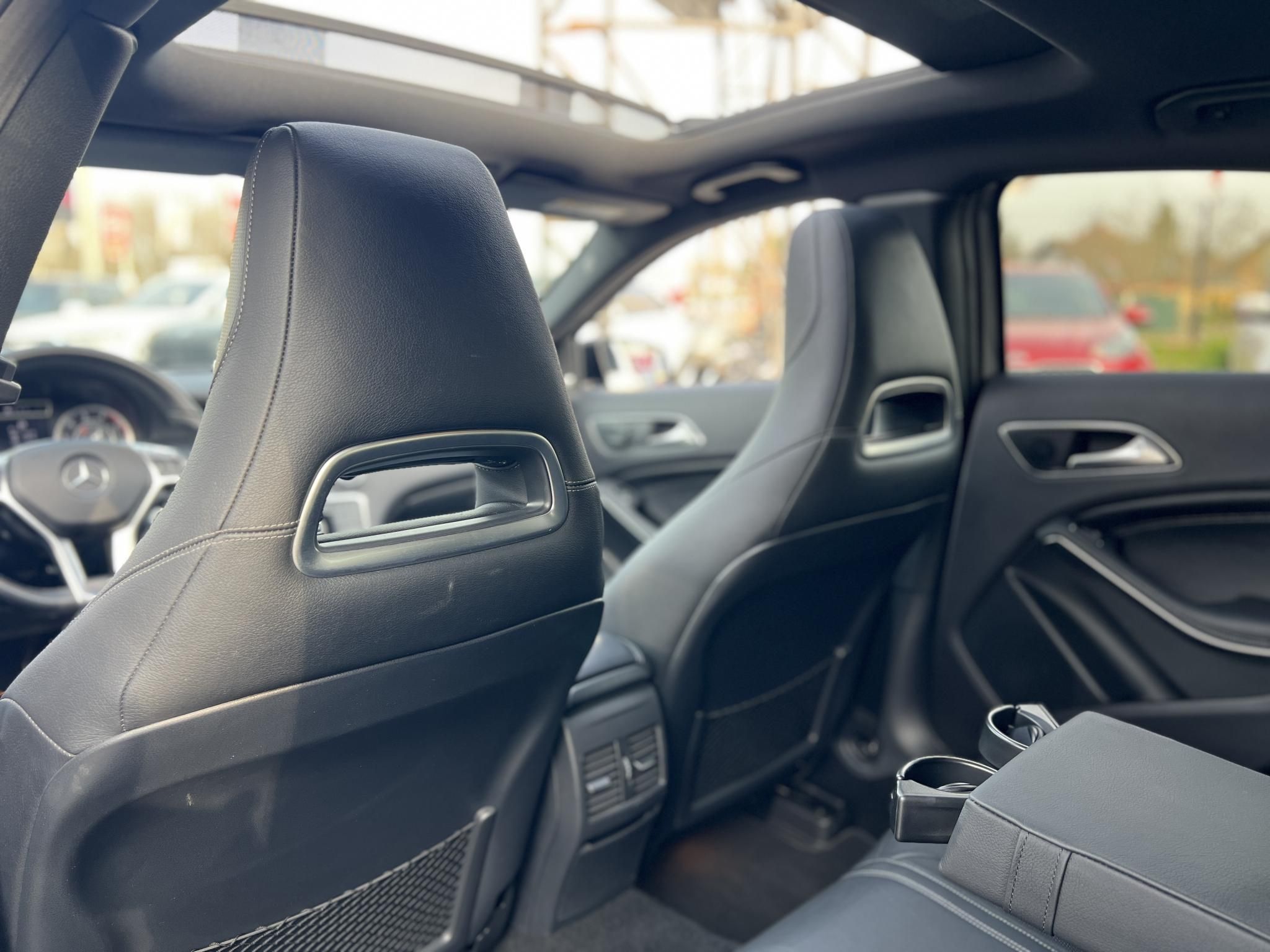 MERCEDES-AMG A 45 4Matic 7G-DCT 75e km. napfénytető. harman/kardon. memória. xenon