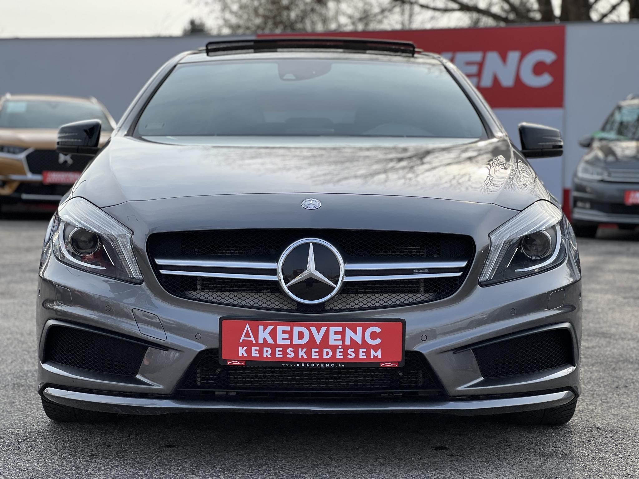MERCEDES-AMG A 45 4Matic 7G-DCT 75e km. napfénytető. harman/kardon. memória. xenon