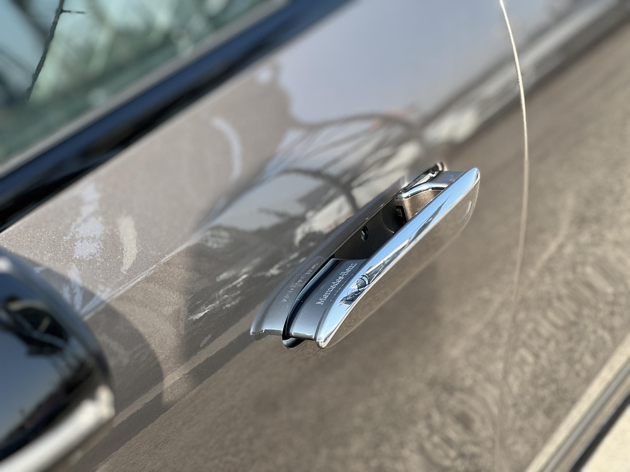 MERCEDES-BENZ E 300 e T 9G-TRONIC Plug-in hybrid AMG. 4D Burmester hifi 3DX2 kijelző Panorámatető Masszázs ülések!