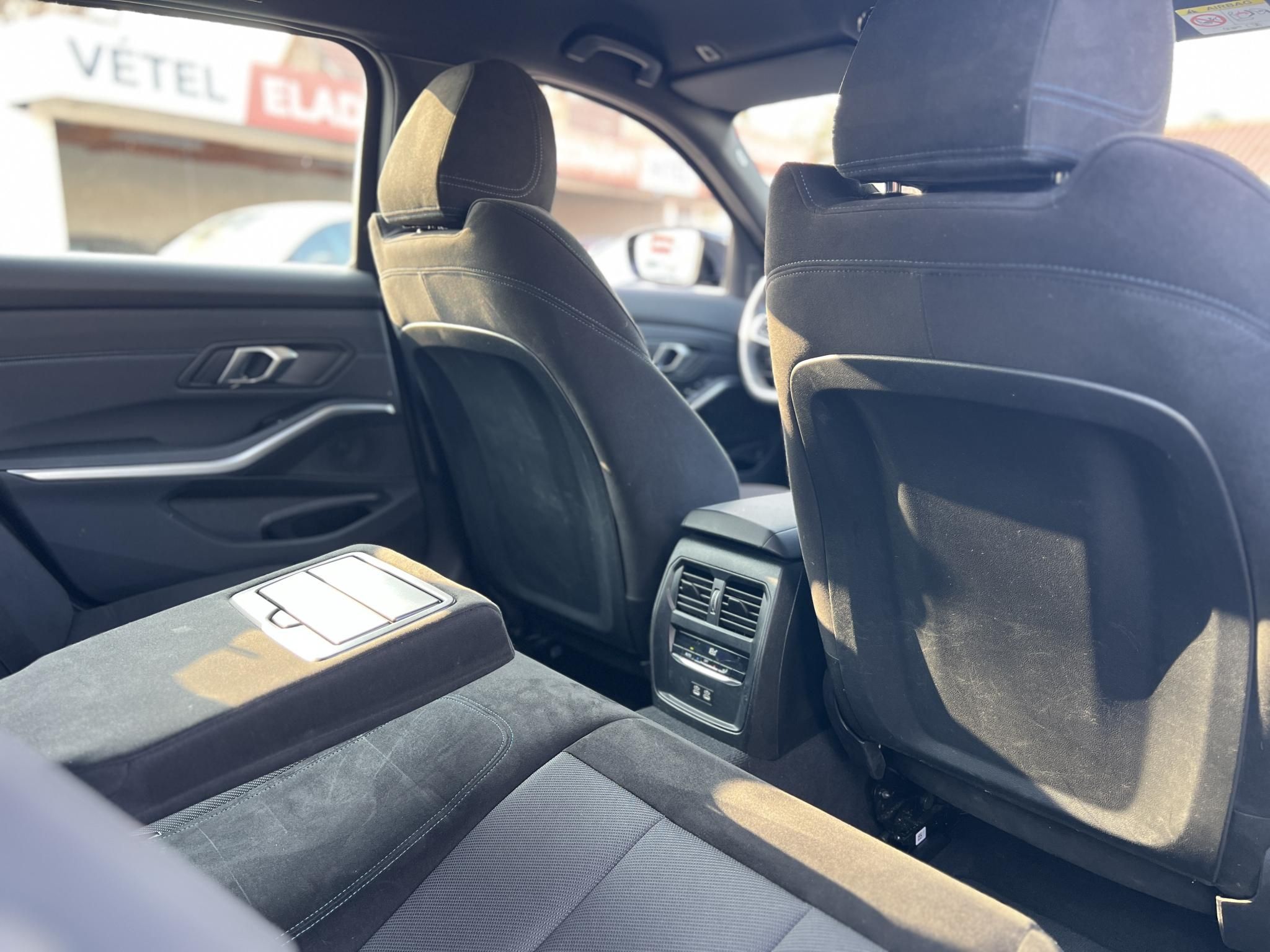 BMW 330i xDrive (Automata) M-SPORT. Facelift