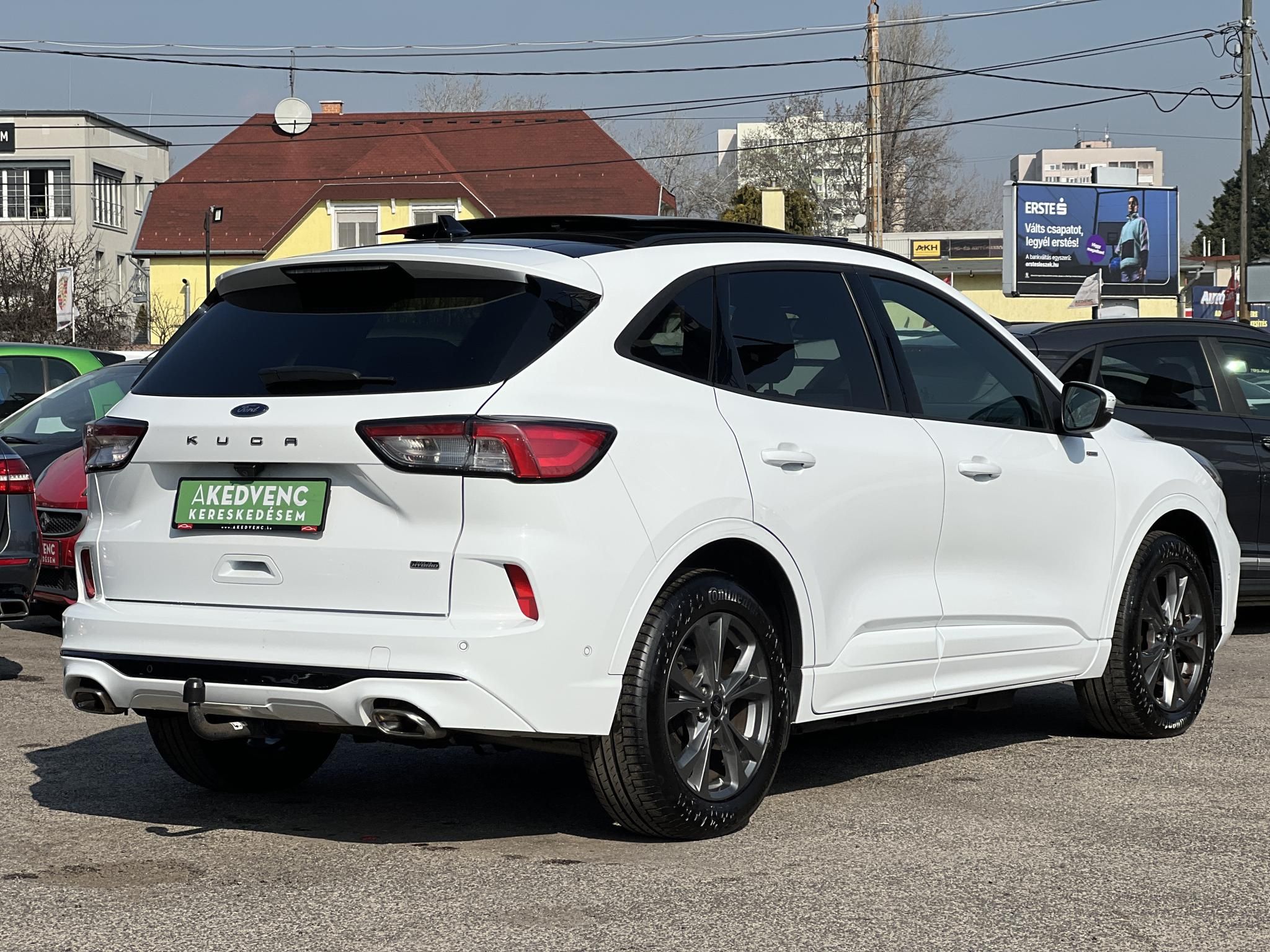 FORD KUGA 2.5 PHEV ST-Line CVT ST-line. panoráma tető