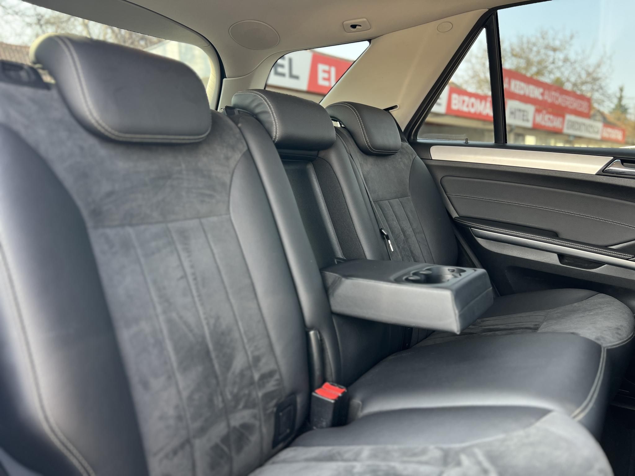 MERCEDES-BENZ ML 420 CDI (Automata) 4MATIC 3.5T vonóhorog. harman/kardon. webasto. légrúgó!