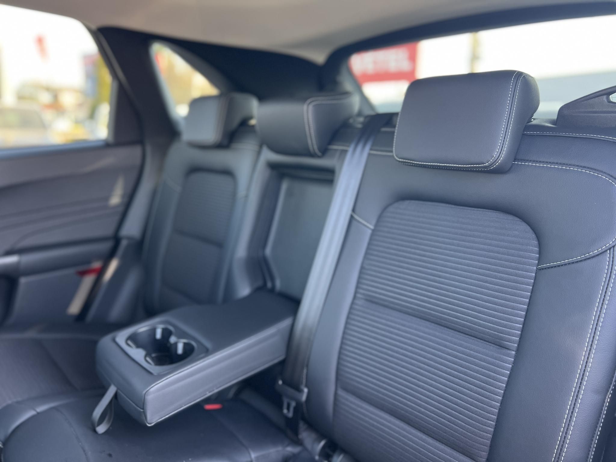 FORD KUGA 2.5 PHEV Titanium X CVT 44e km. Bang and Olufsen. Carplay. Ülésfűtés. Kifogástalan állapot!