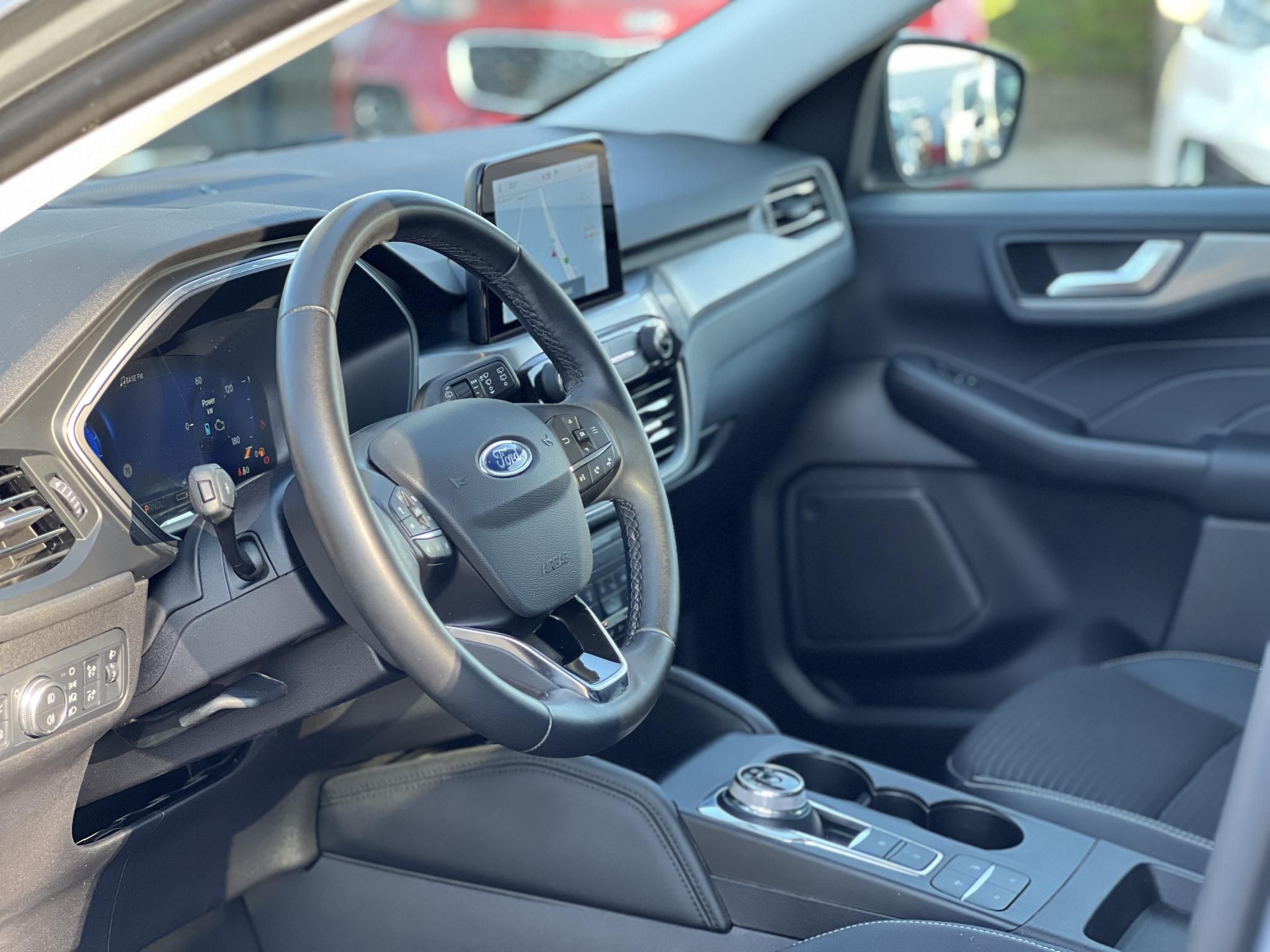 FORD KUGA 2.5 PHEV Titanium X CVT 44e km. Bang and Olufsen. Carplay. Ülésfűtés. Kifogástalan állapot!