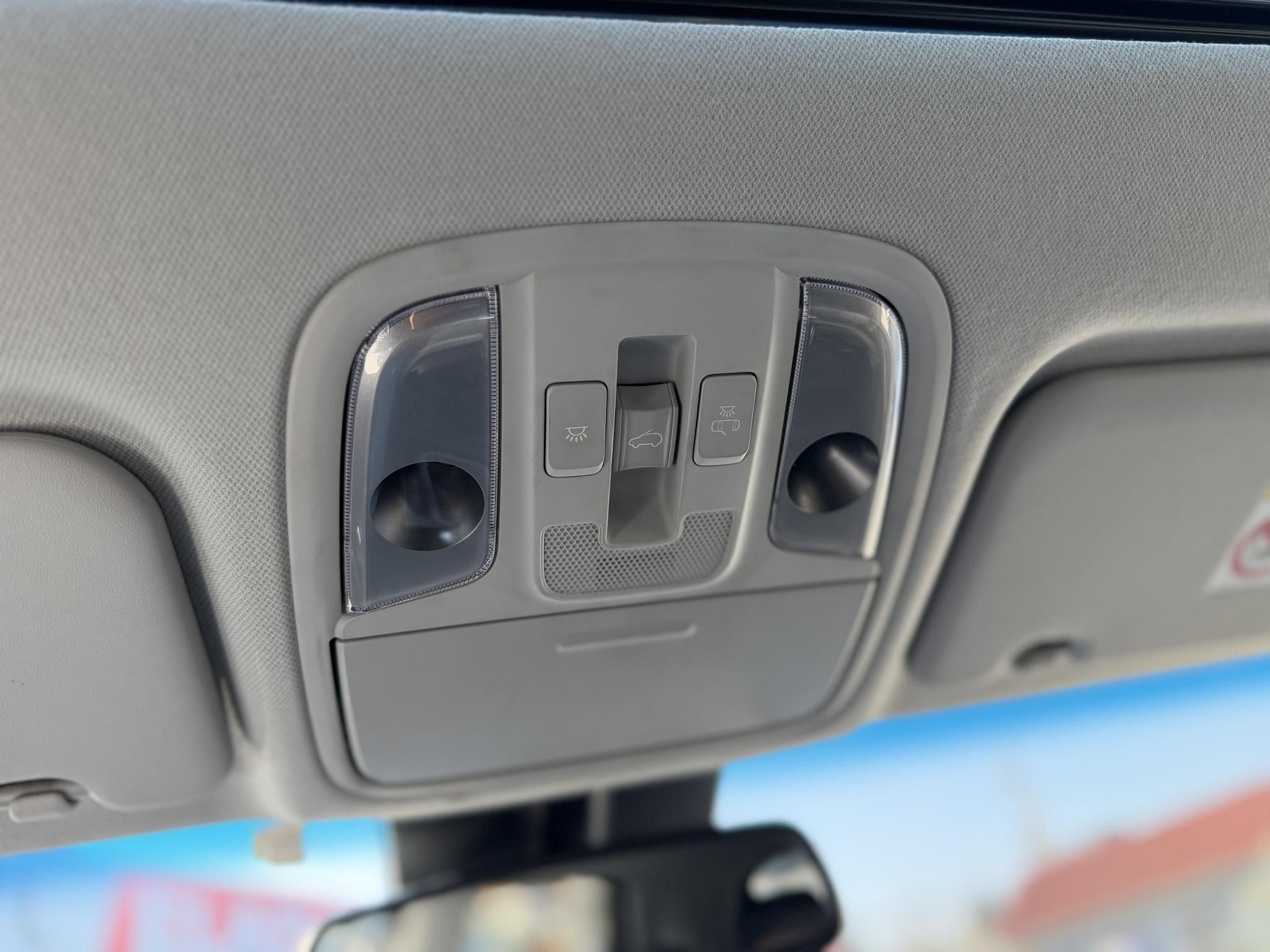 KIA NIRO HEV 1.6 GDI Platinum DCT Teljes felszereltség. kitűnő állapot!