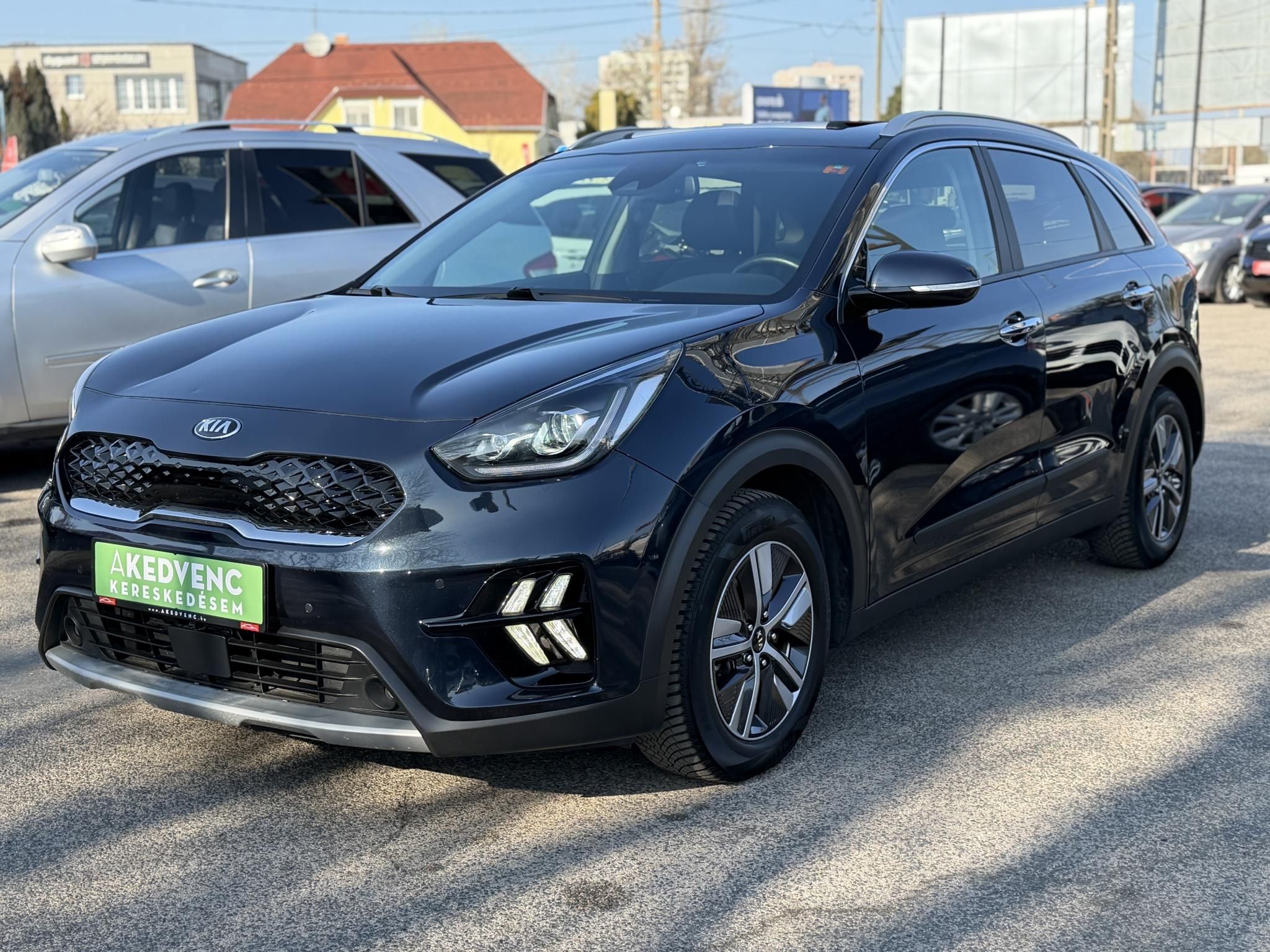 KIA NIRO HEV 1.6 GDI Platinum DCT Teljes felszereltség. kitűnő állapot!
