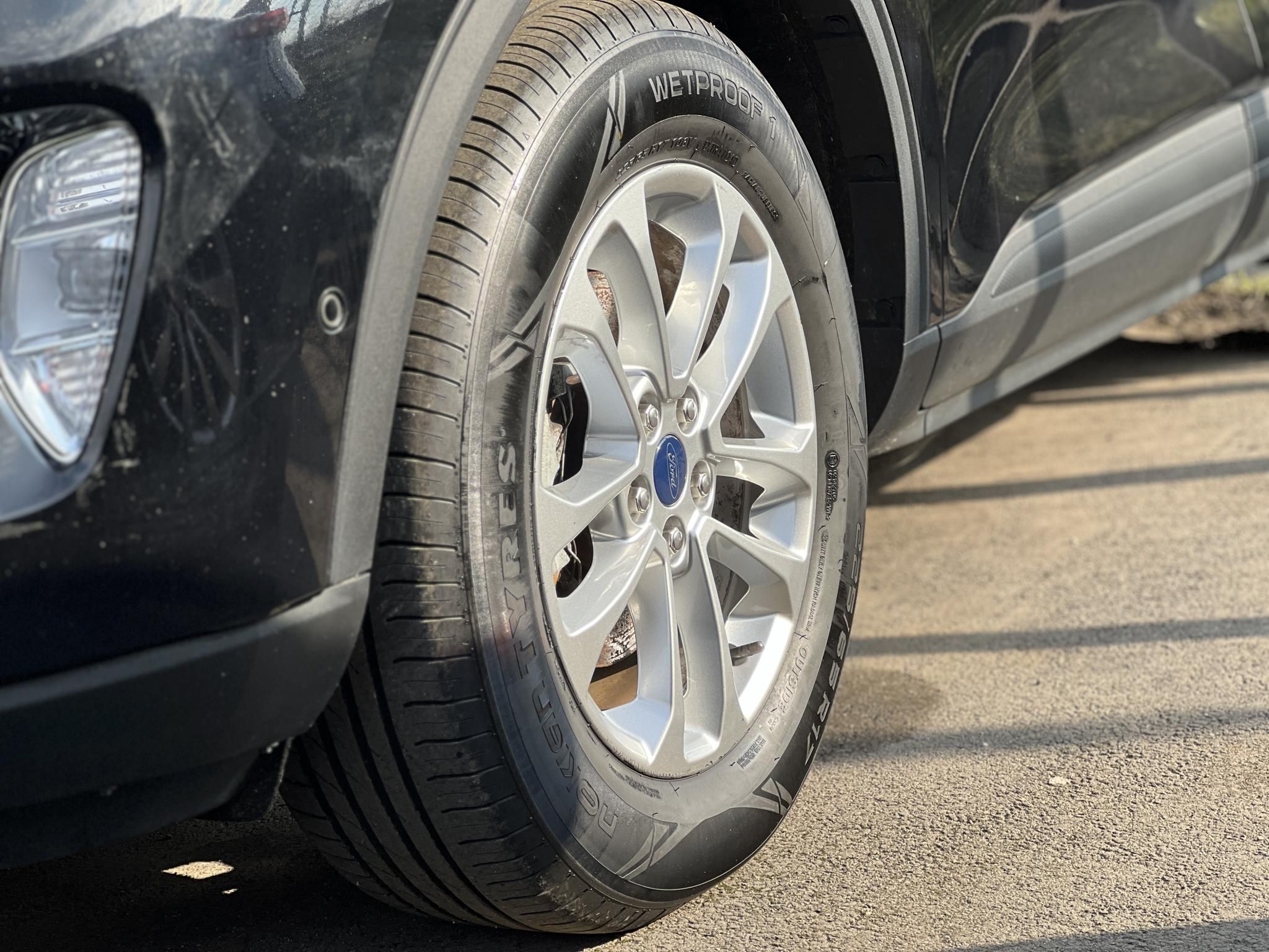 FORD KUGA 2.5 PHEV Titanium X CVT 94e km. Tempomat Ülésfűtés CarPlay Kamera Bluetooth