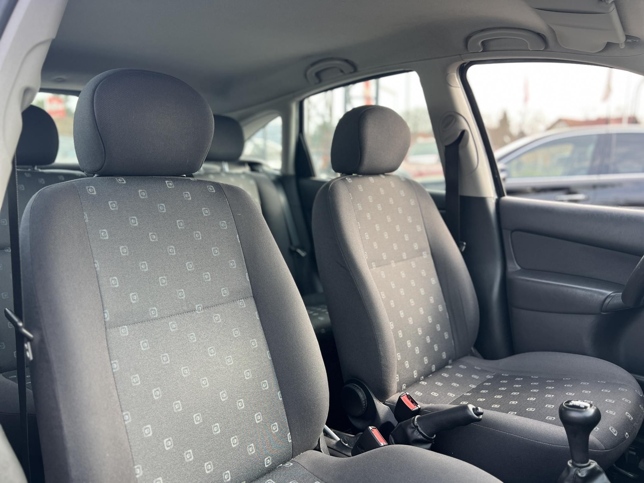 FORD FOCUS 1.4 Ambiente M.o.-i. 1.tul. Friss műszaki vizsga. Kifogástalan állapot!