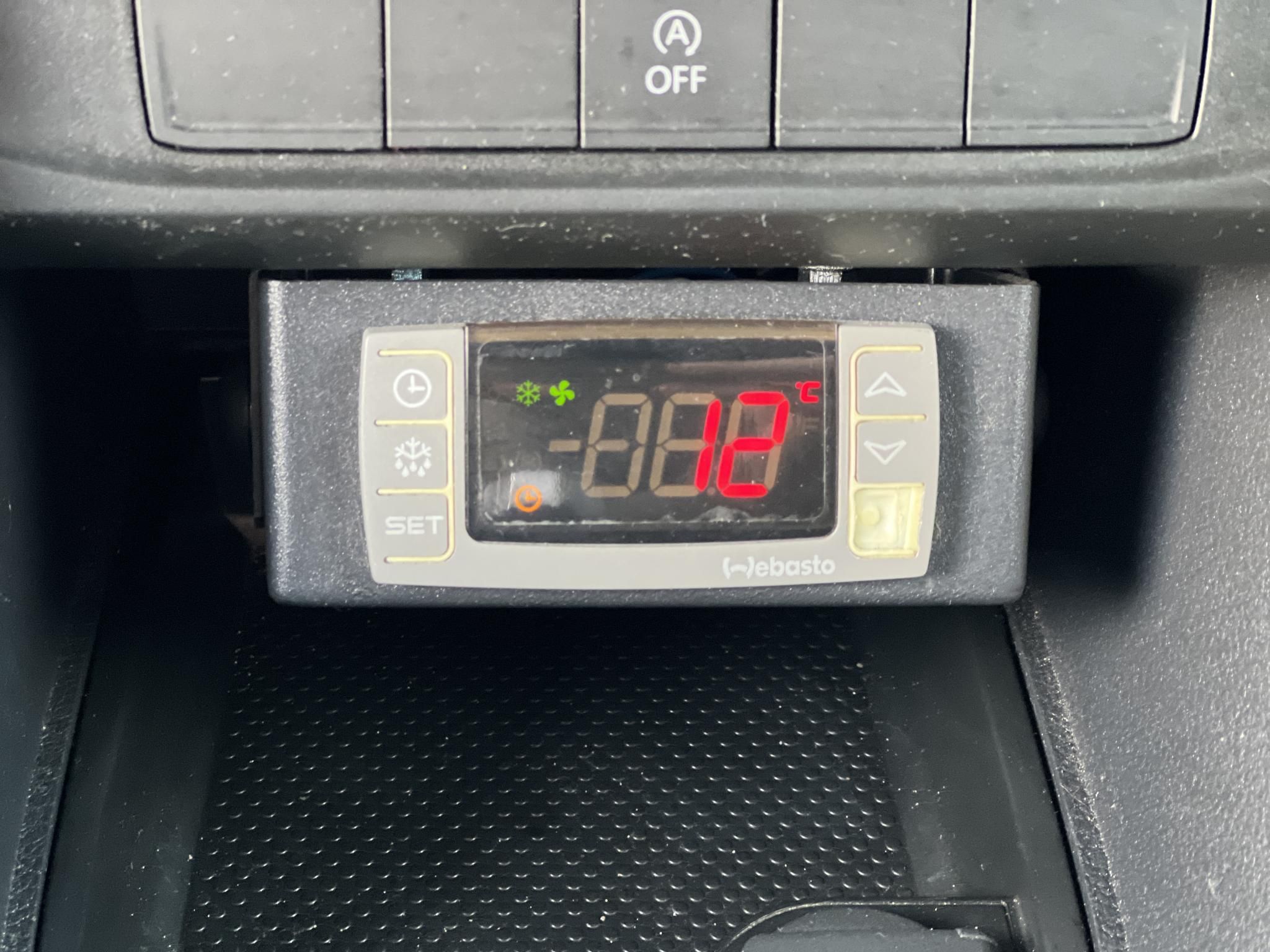 VOLKSWAGEN CADDY 2.0 TDI SCR BMT Trendline DSG 5 fokig hűtős! Automata váltó. klíma. tempomat. tolatókamera