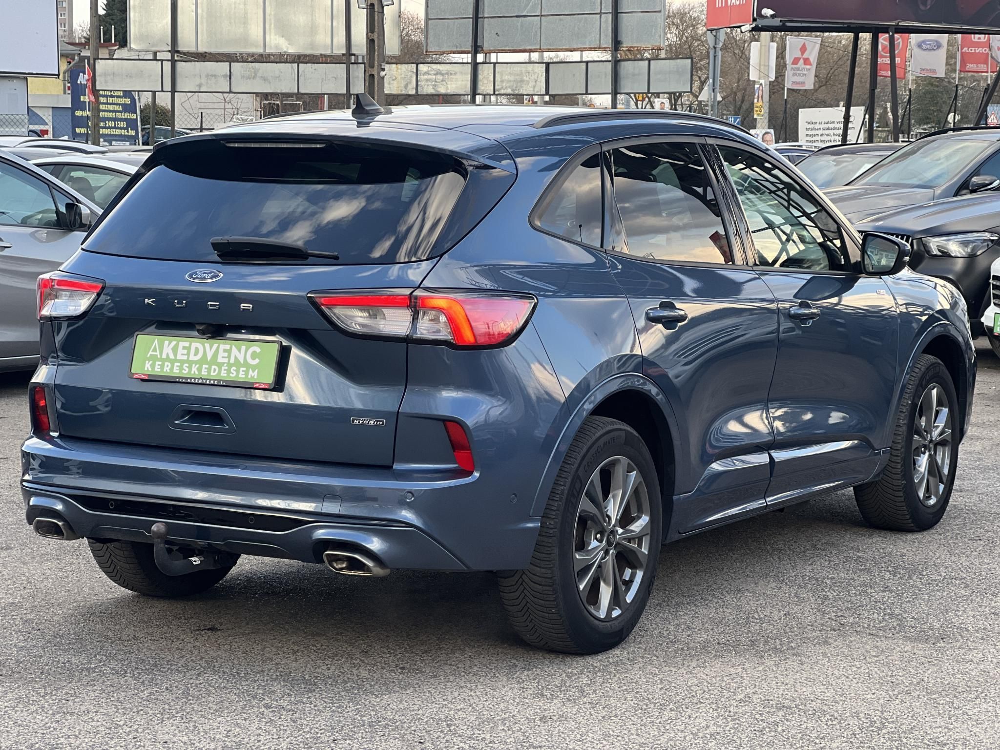 FORD KUGA 2.5 PHEV ST-Line CVT 82e km. 70km elektromos hatótáv. megkímélt állapot!