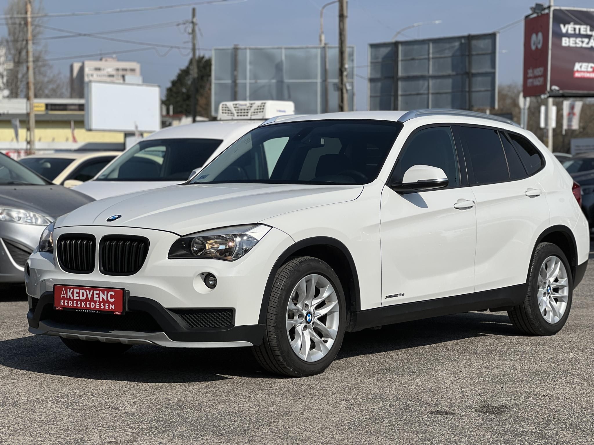 BMW X1 xDrive25d 132e km. Magyarországi. márkaszervizelt. vezérlés cserélve!