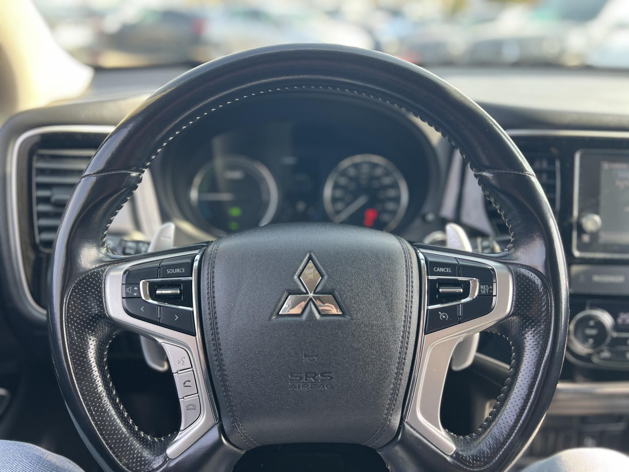 MITSUBISHI OUTLANDER 2.0 PHEV Intense Plus 4WD CVT 114e km