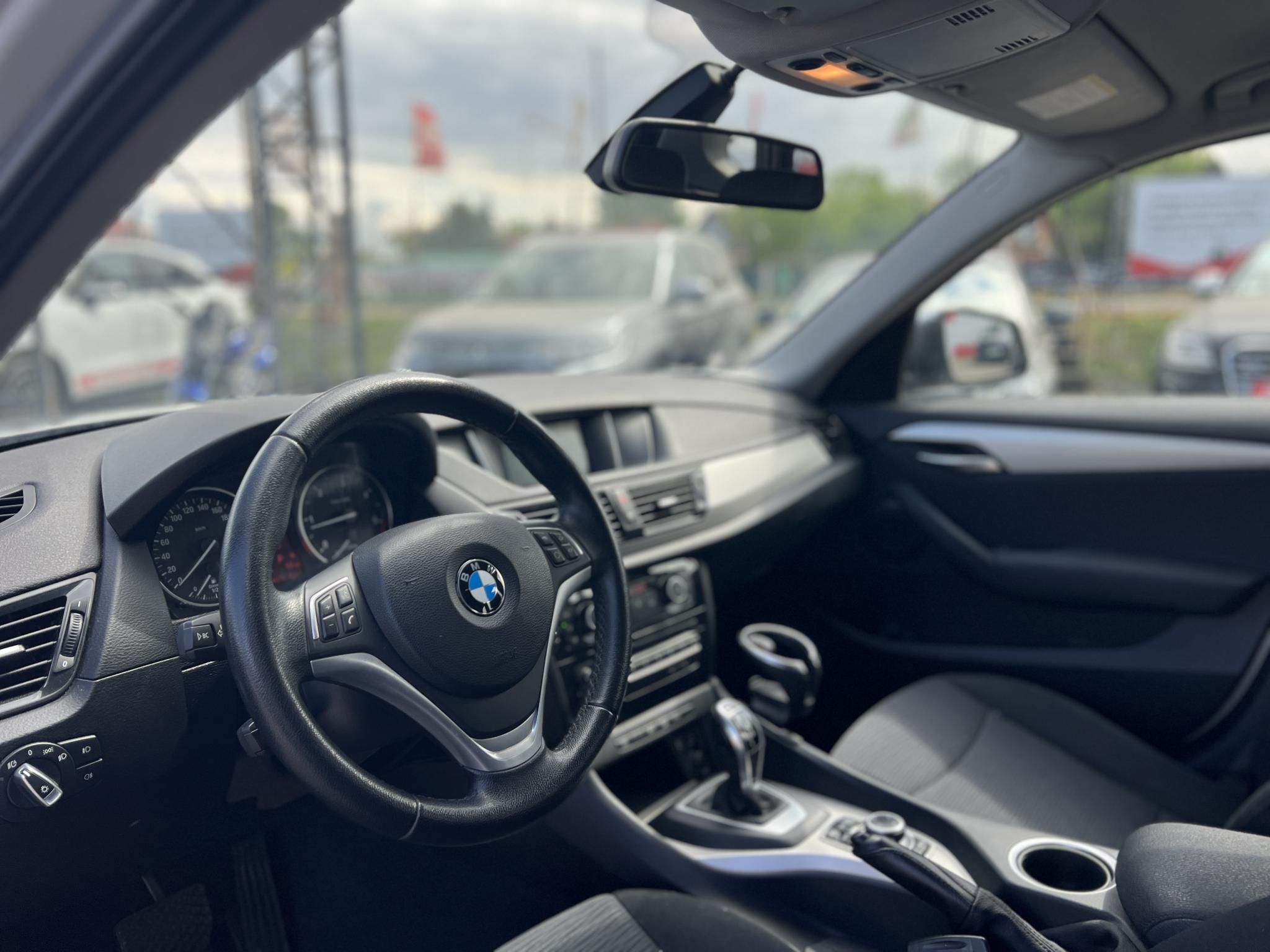 BMW X1 xDrive18d (Automata) xenon. tempomat. lejtmenet. digit klíma. 4 évszakos gumik!