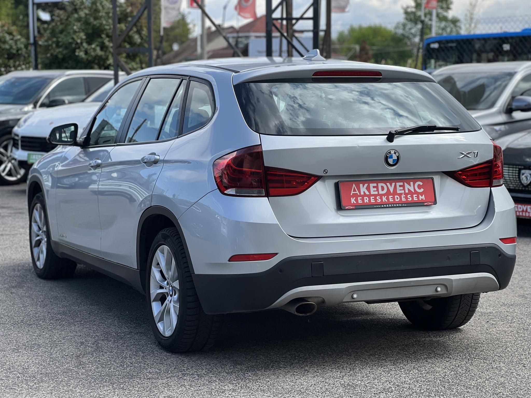BMW X1 xDrive18d (Automata) xenon. tempomat. lejtmenet. digit klíma. 4 évszakos gumik!