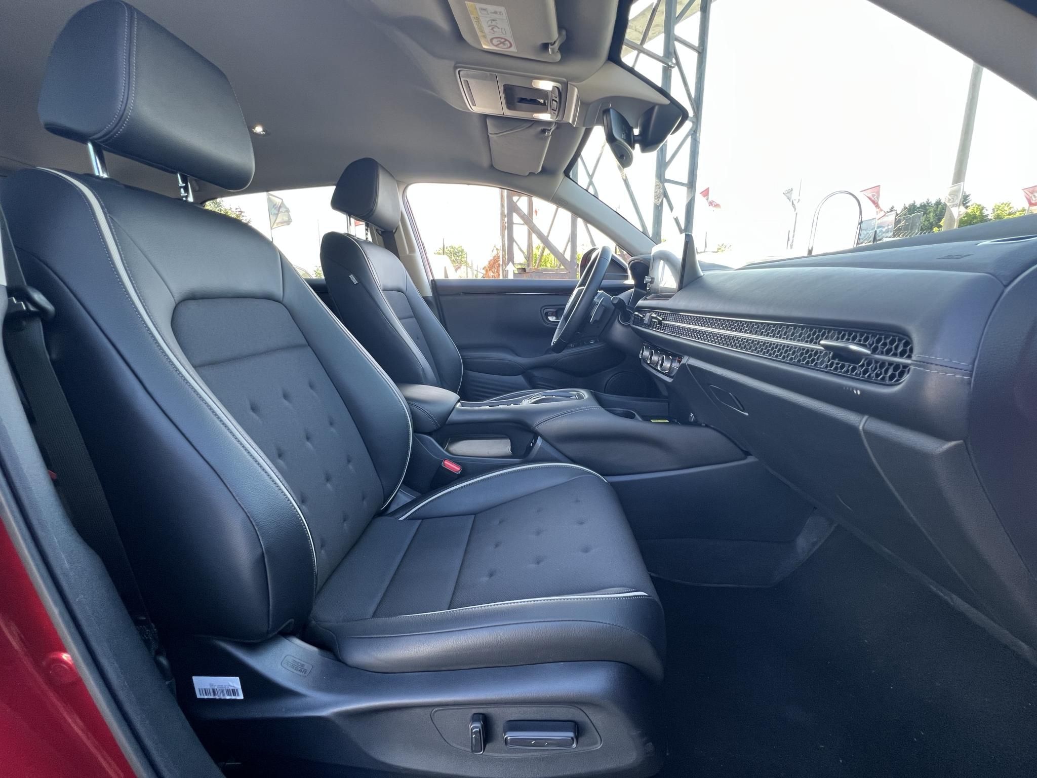 HONDA ZR-V 2.0 i-MMD Hybrid Sport eCVT 9e km. Gyári garancia. LED Wireless Carplay Navi Ülésfűtés