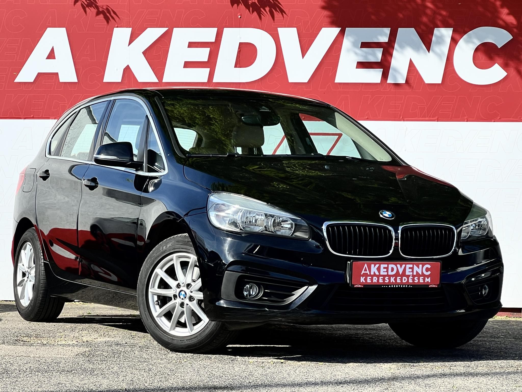 BMW 218i Advantage (Automata) Active Tourer. M.o.-i. vajbőr belső. ülésfűtés. keyless. Wallis szerviz