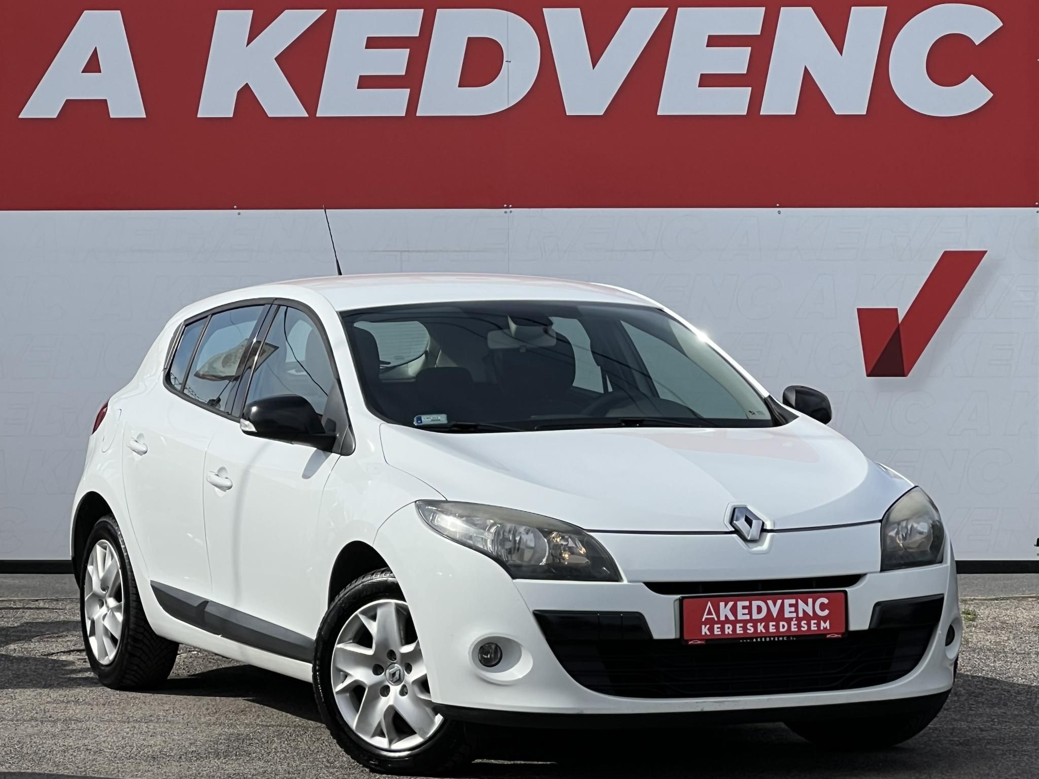 RENAULT MEGANE 1.6 Dynamique Magyarországi. teljes szerviztörténet! LEGJOBB ÁR!